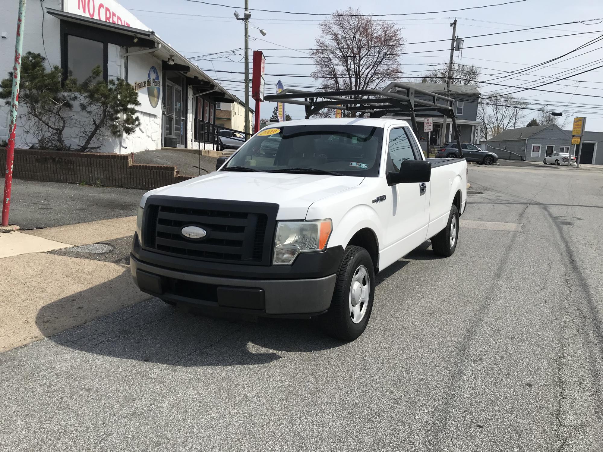 photo of 2009 Ford F-150 XL 8 Foot Bed w/ Ladder Racks