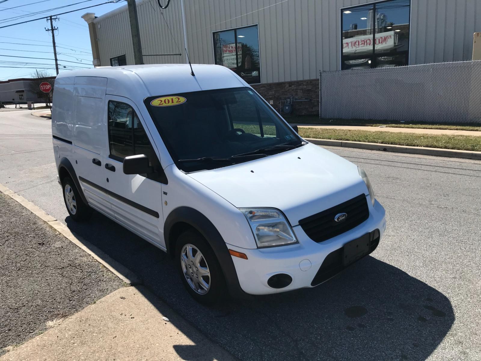 2012 White /Gray Ford Transit Connect XLT (NM0LS7DN9CT) with an 2.0L L4 DOHC 16V engine, 4-Speed Automatic transmission, located at 577 Chester Pike, Prospect Park, PA, 19076, (610) 237-1015, 39.886154, -75.302338 - Photo #3