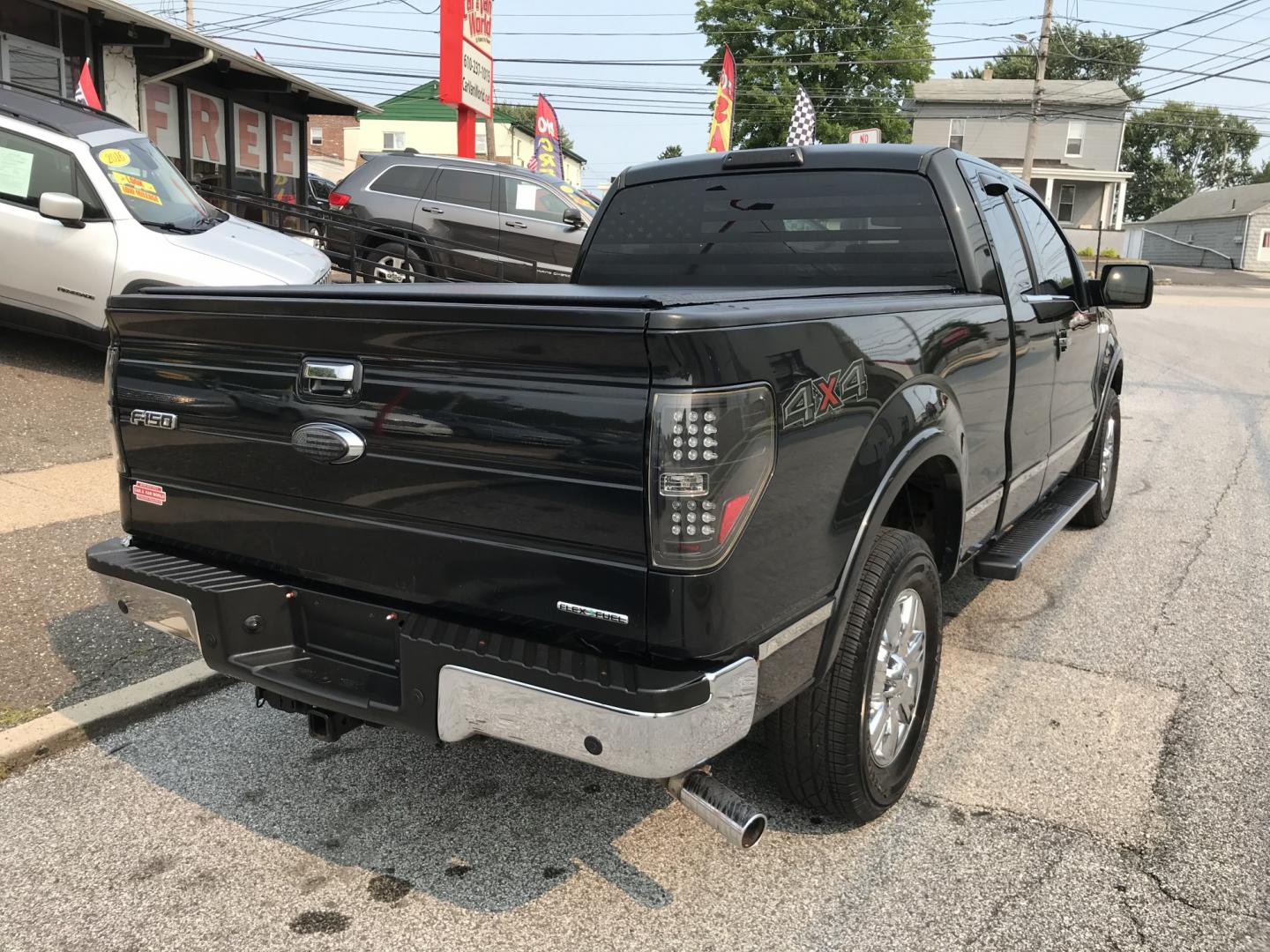 2012 Black /Black Ford F-150 Lariat SuperCab 6.5-ft. Bed 4WD (1FTFX1EF6CF) with an 5.0L V8 engine, 6-Speed Automatic transmission, located at 577 Chester Pike, Prospect Park, PA, 19076, (610) 237-1015, 39.886154, -75.302338 - 2012 Ford F150 SuperCab Lariat: New PA inspection, 4x4, navigation system, backup camera, runs EXCELLENT! This vehicle comes inspected and has been given a bumper to bumper safety check. It is very clean, reliable, and well maintained. We offer a unique pay plan that is known for being the easies- Photo#6