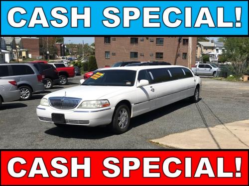 2007 Lincoln Town Car Executive Stretch Limo