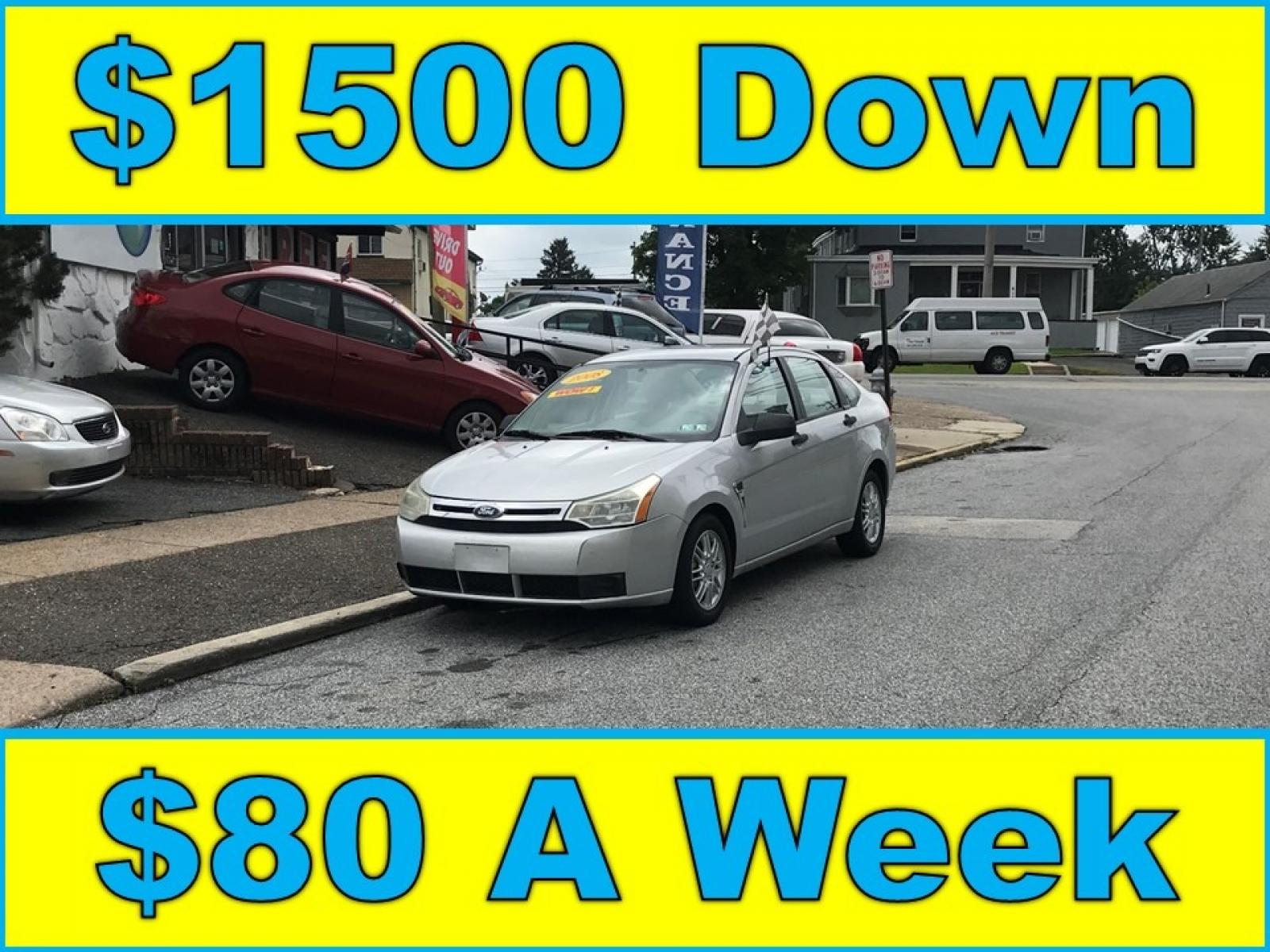 2008 Silver /Gray Ford Focus SES Sedan (1FAHP35N98W) with an 2.0L L4 DOHC 16V engine, Automatic transmission, located at 577 Chester Pike, Prospect Park, PA, 19076, (610) 237-1015, 39.886154, -75.302338 - Photo #0