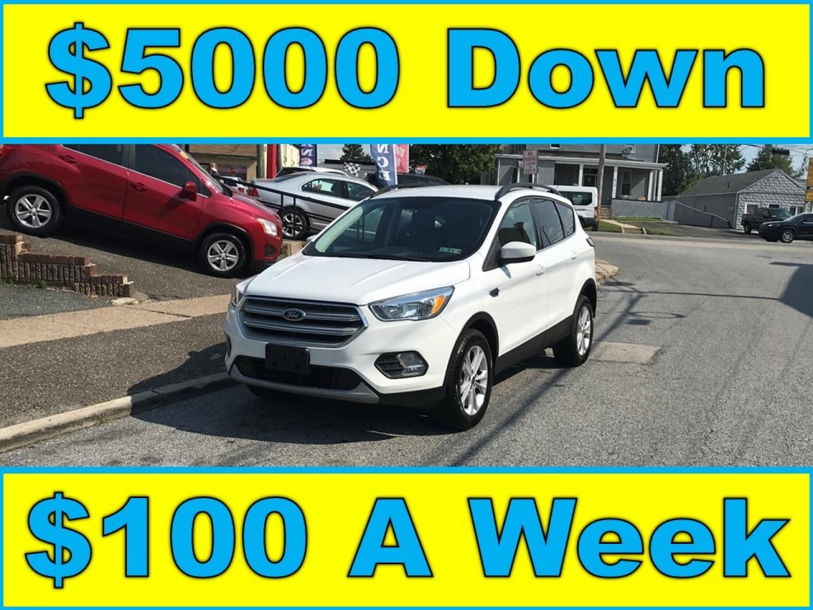 2018 /Gray Ford Escape SE 4WD (1FMCU9GD7JU) with an 1.5L L4 DOHC 16V engine, 6A transmission, located at 577 Chester Pike, Prospect Park, PA, 19076, (610) 237-1015, 39.886154, -75.302338 - Photo #1
