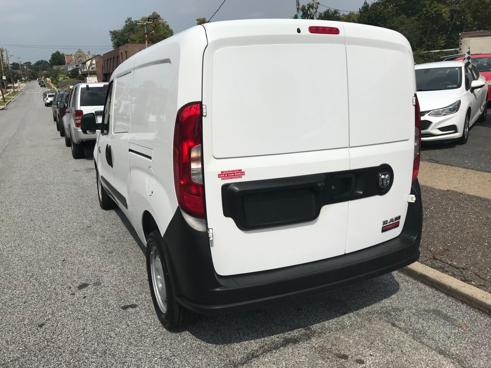 2017 White /Gray RAM ProMaster City Wagon (ZFBERFAB3H6) with an 2.4L L4 engine, 9A transmission, located at 577 Chester Pike, Prospect Park, PA, 19076, (610) 237-1015, 39.886154, -75.302338 - 17 Ram Promaster City Cargo Van: only 131k miles, backup camera, shelving, partition, looks and runs like new, FLEET MAINTAINED CARGO VAN! This vehicle comes inspected and has been given a bumper to bumper safety check. It is very clean, reliable, and well maintained. We offer a unique pay plan t - Photo #5