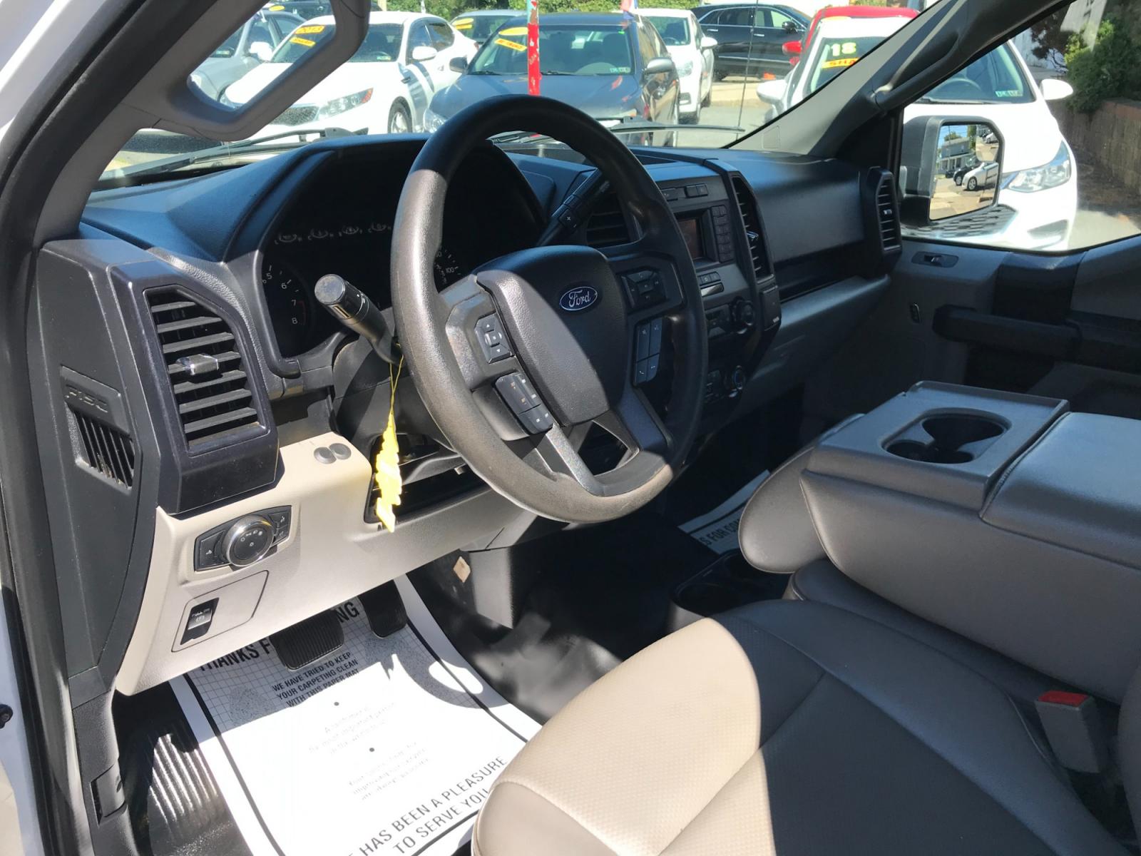 2020 White /Gray Ford F-150 XL (1FTMF1CB6LK) with an 3.3L V6 DOHC 24V engine, 6A transmission, located at 577 Chester Pike, Prospect Park, PA, 19076, (610) 237-1015, 39.886154, -75.302338 - 2020 Ford F150 XL: 8 Foot Long Bed, backup camera, FLEET MAINTAINED! This vehicle comes inspected and has been given a bumper to bumper safety check. It is very clean, reliable, and well maintained. We offer a unique pay plan that is known for being the easiest and fastest financing option in the - Photo #10