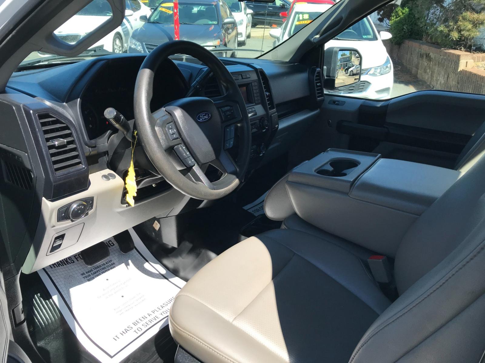 2020 White /Gray Ford F-150 XL (1FTMF1CB6LK) with an 3.3L V6 DOHC 24V engine, 6A transmission, located at 577 Chester Pike, Prospect Park, PA, 19076, (610) 237-1015, 39.886154, -75.302338 - 2020 Ford F150 XL: 8 Foot Long Bed, backup camera, FLEET MAINTAINED! This vehicle comes inspected and has been given a bumper to bumper safety check. It is very clean, reliable, and well maintained. We offer a unique pay plan that is known for being the easiest and fastest financing option in the - Photo #7