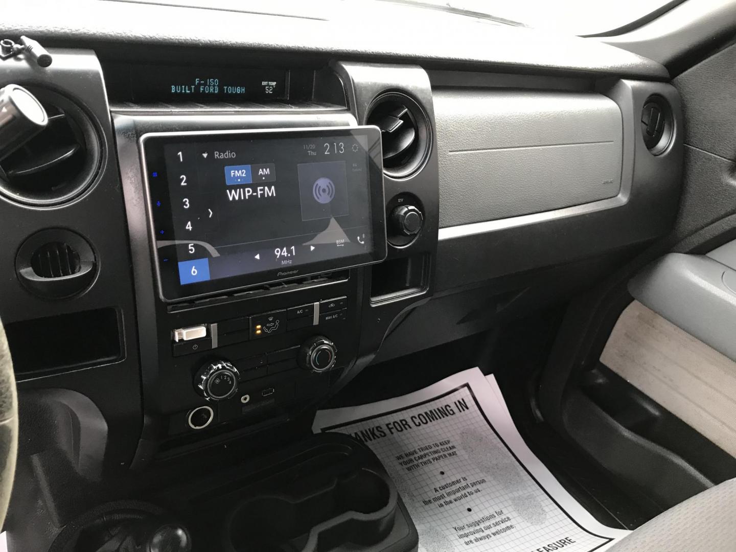 2011 Gray /Gray Ford F-150 FX4 SuperCab 6.5-ft. Bed 4WD (1FTEX1EM8BF) with an 3.7L V6 DOHC 24V engine, 4-Speed Automatic transmission, located at 577 Chester Pike, Prospect Park, PA, 19076, (610) 237-1015, 39.886154, -75.302338 - Photo#11