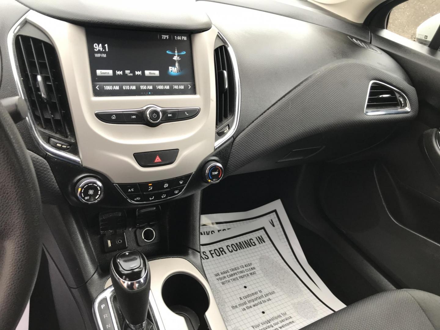 2018 White /Gray Chevrolet Cruze LS Auto (1G1BC5SM9J7) with an 1.4L L4 DOHC 16V TURBO engine, 6A transmission, located at 577 Chester Pike, Prospect Park, PA, 19076, (610) 237-1015, 39.886154, -75.302338 - 18 Chevy Cruze: Backup camera, great on gas, SUPER clean, runs LIKE NEW! This vehicle comes inspected and has been given a bumper to bumper safety check. It is very clean, reliable, and well maintained. We offer a unique pay plan that is known for being the easiest and fastest financing option in - Photo#11