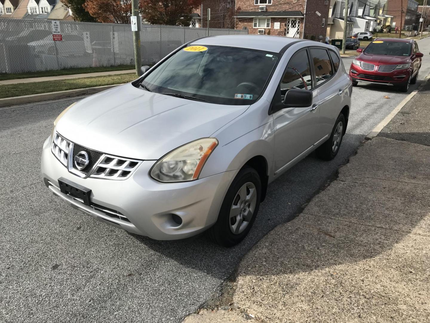 2011 Silver /Gray Nissan Rogue S (JN8AS5MV2BW) with an 2.5 V4 engine, Automatic transmission, located at 577 Chester Pike, Prospect Park, PA, 19076, (610) 237-1015, 39.886154, -75.302338 - 11 Nissan Rogue: Only 133k miles, nice radio, all wheel drive, new PA inspection, runs LIKE NEW! This vehicle comes inspected and has been given a bumper to bumper safety check. It is very clean, reliable, and well maintained. We offer a unique pay plan that is known for being the easiest and fas - Photo#3