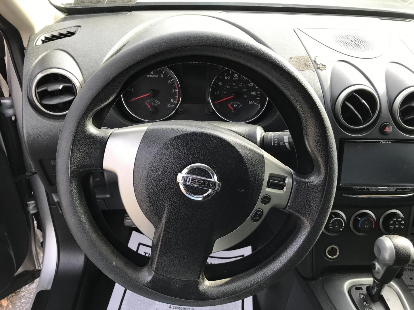 2011 Silver /Gray Nissan Rogue S (JN8AS5MV2BW) with an 2.5 V4 engine, Automatic transmission, located at 577 Chester Pike, Prospect Park, PA, 19076, (610) 237-1015, 39.886154, -75.302338 - 11 Nissan Rogue: Only 133k miles, nice radio, all wheel drive, new PA inspection, runs LIKE NEW! This vehicle comes inspected and has been given a bumper to bumper safety check. It is very clean, reliable, and well maintained. We offer a unique pay plan that is known for being the easiest and fas - Photo#11