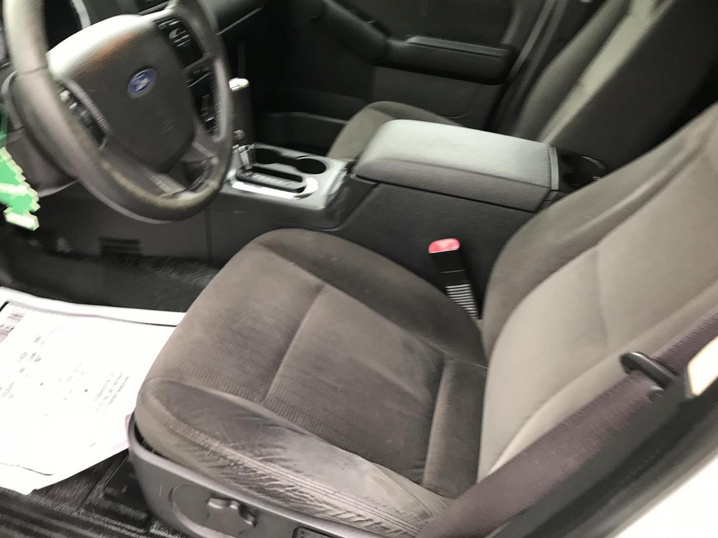 2010 White /Gray Ford Explorer Sport Trac XLT (1FMEU5BE9AU) with an 4.0 V6 engine, Automatic transmission, located at 577 Chester Pike, Prospect Park, PA, 19076, (610) 237-1015, 39.886154, -75.302338 - 2010 Ford Explorer Sport Trac XLT: 4x4, new PA inspection, SUPER clean, runs LIKE NEW! This vehicle comes inspected and has been given a bumper to bumper safety check. It is very clean, reliable, and well maintained. We offer a unique pay plan that is known for being the easiest and fastest finan - Photo#10