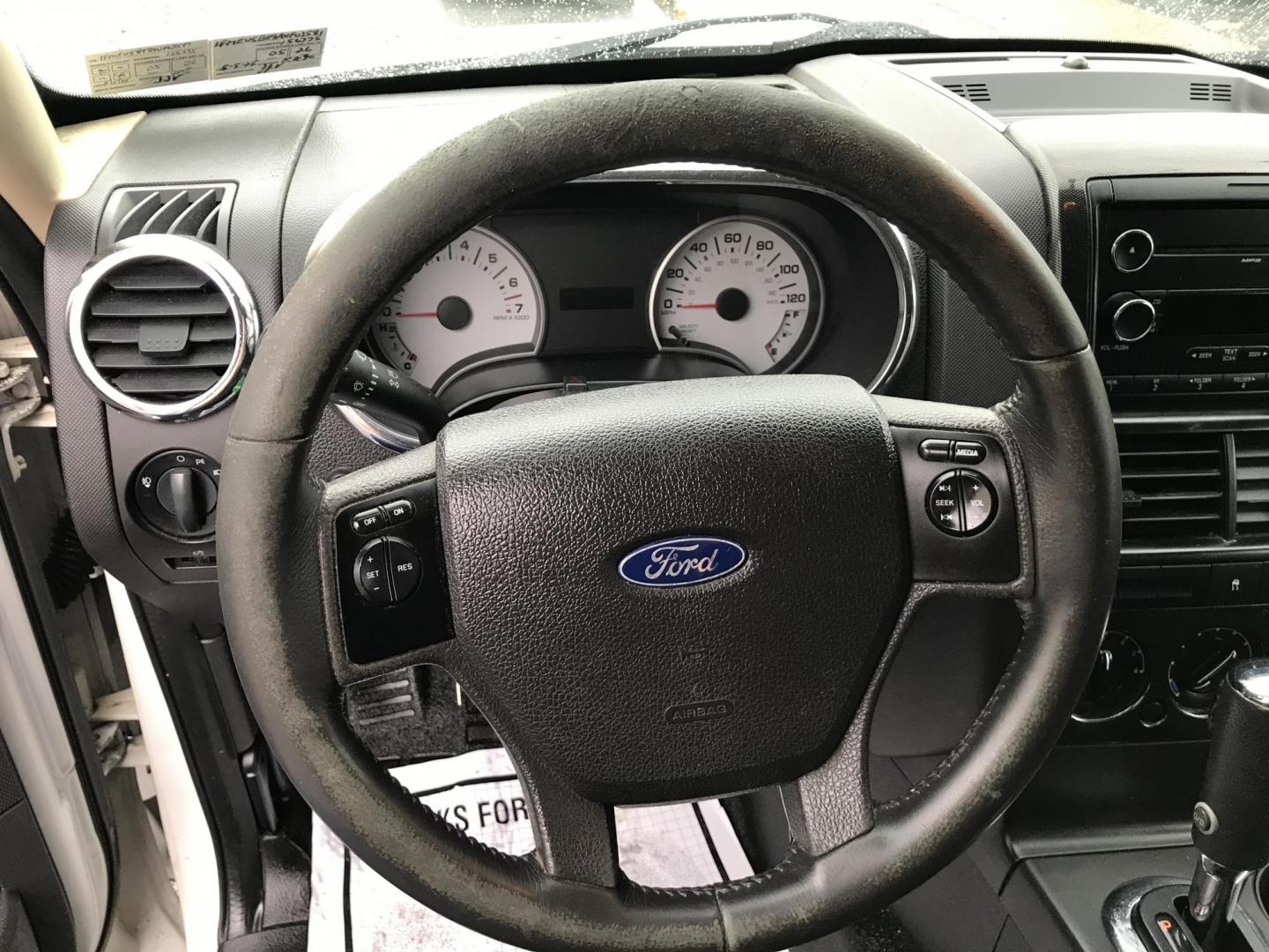 2010 White /Gray Ford Explorer Sport Trac XLT (1FMEU5BE9AU) with an 4.0 V6 engine, Automatic transmission, located at 577 Chester Pike, Prospect Park, PA, 19076, (610) 237-1015, 39.886154, -75.302338 - 2010 Ford Explorer Sport Trac XLT: 4x4, new PA inspection, SUPER clean, runs LIKE NEW! This vehicle comes inspected and has been given a bumper to bumper safety check. It is very clean, reliable, and well maintained. We offer a unique pay plan that is known for being the easiest and fastest finan - Photo#12