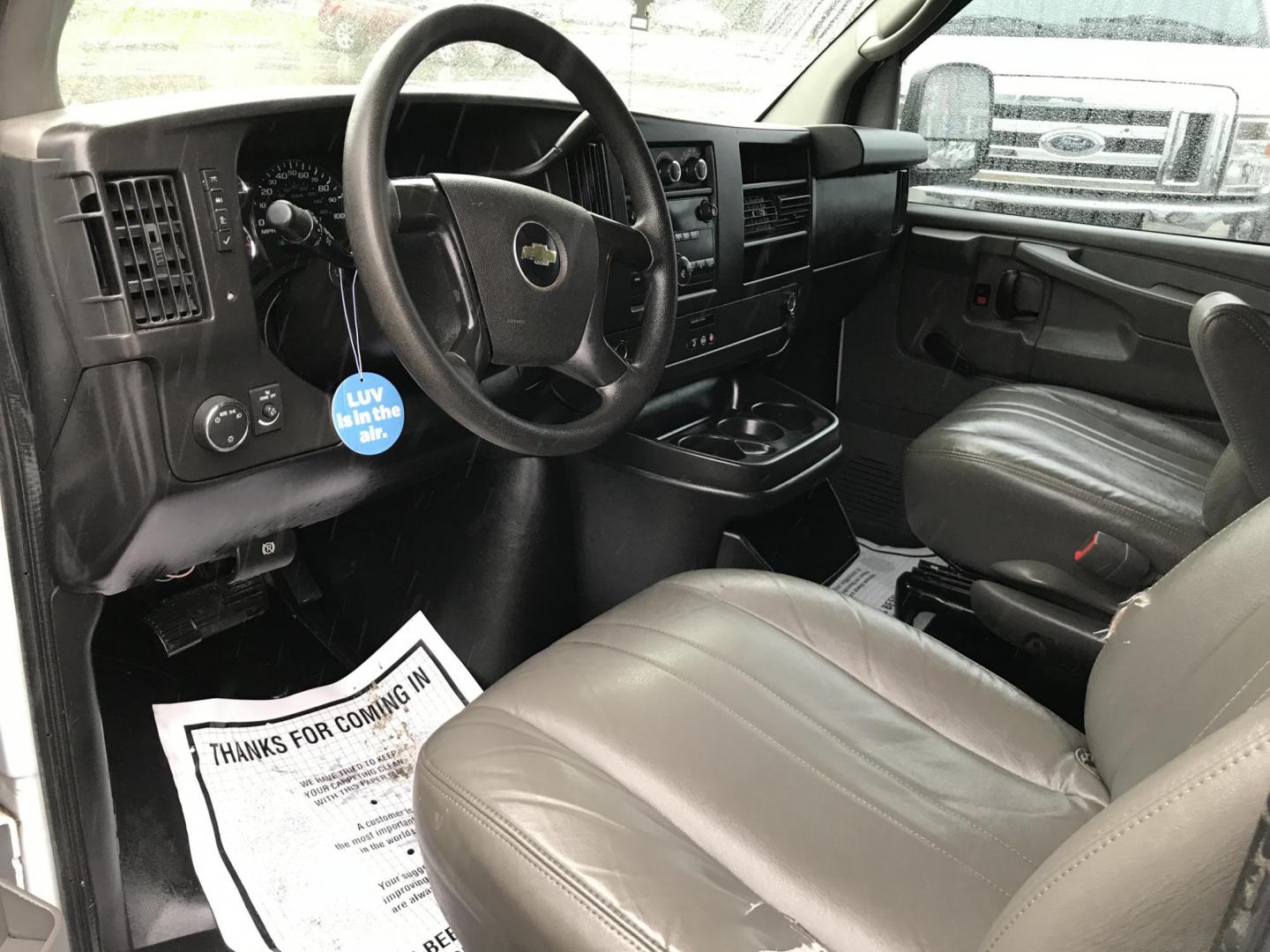 2013 White /Gray Chevrolet Express 1500 (1GCSGAFX2D1) with an 4.3 V6 engine, Automatic transmission, located at 577 Chester Pike, Prospect Park, PA, 19076, (610) 237-1015, 39.886154, -75.302338 - Photo#6