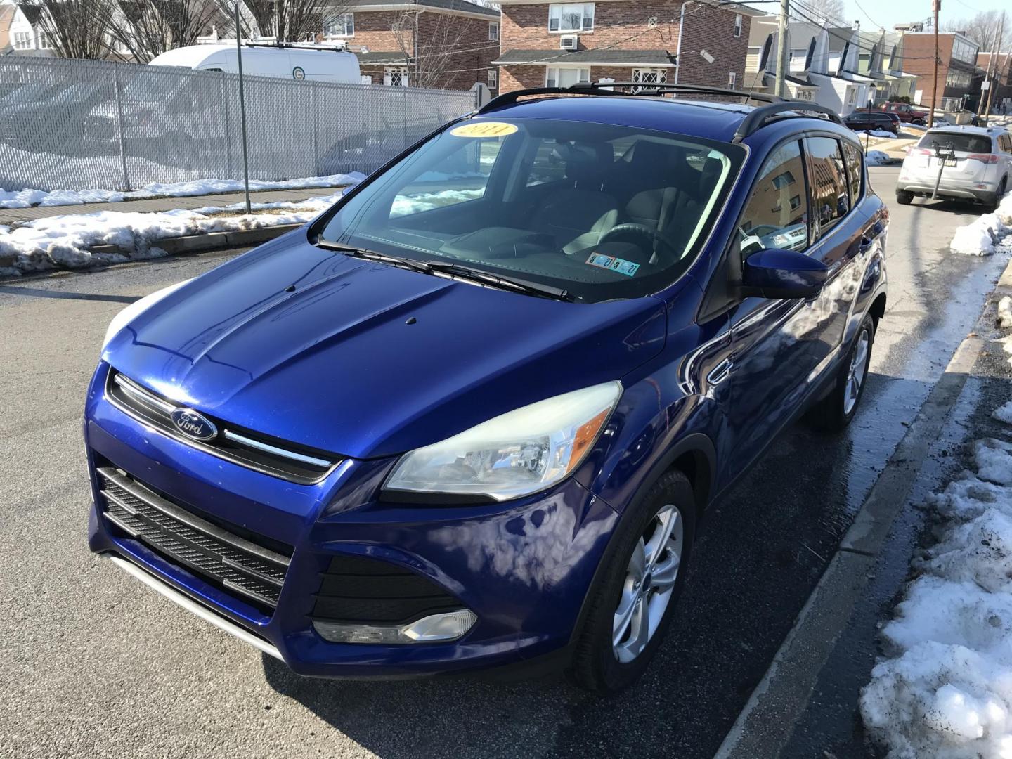2014 Blue /Gray Ford Escape SE (1FMCU9G94EU) with an 2.0 V4 engine, Automatic transmission, located at 577 Chester Pike, Prospect Park, PA, 19076, (610) 237-1015, 39.886154, -75.302338 - Photo#3