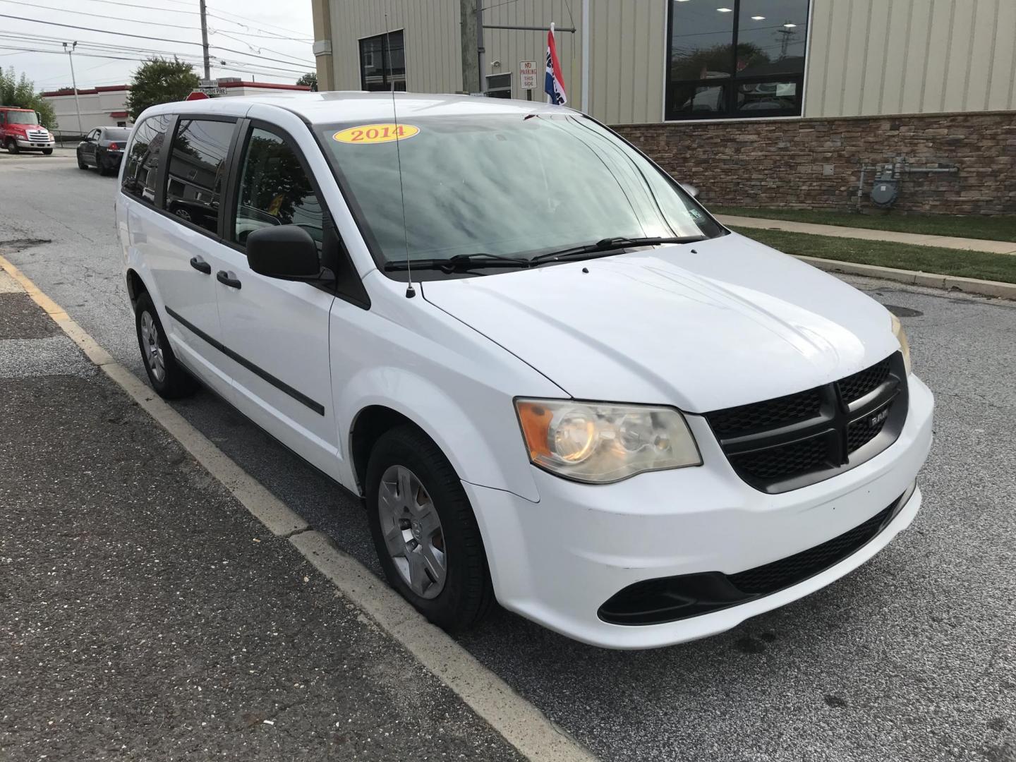 2014 White /Gray RAM Cargo Van Cargo Van (2C4JRGAG7ER) with an 3.6 V6 engine, Automatic transmission, located at 577 Chester Pike, Prospect Park, PA, 19076, (610) 237-1015, 39.886154, -75.302338 - 2014 Dodge Ram Tradesman Cargo Van: cargo area in back, new PA inspection, runs EXCELLENT! This vehicle comes inspected and has been given a bumper to bumper safety check. It is very clean, reliable, and well maintained. We offer a unique pay plan that is known for being the easiest and fastest f - Photo#3