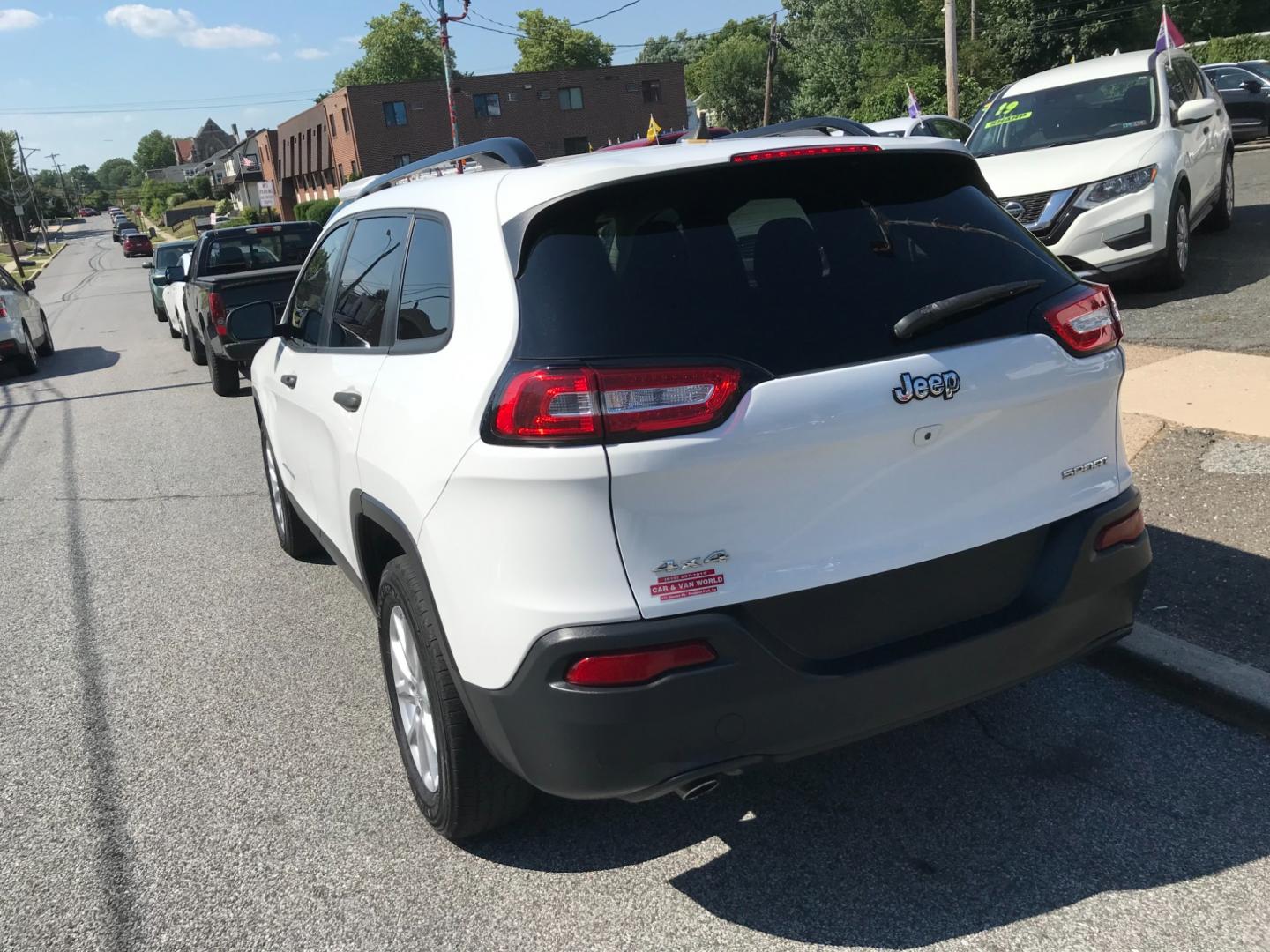 2016 White /Gray Jeep Cherokee Sport (1C4PJMAB1GW) with an 2.4 V4 engine, Automatic transmission, located at 577 Chester Pike, Prospect Park, PA, 19076, (610) 237-1015, 39.886154, -75.302338 - 2016 Jeep Cherokee: 4x4, backup camera, new PA inspection, SUPER clean, runs LIKE NEW! This vehicle comes inspected and has been given a bumper to bumper safety check. It is very clean, reliable, and well maintained. We offer a unique pay plan that is known for being the easiest and fastest finan - Photo#5