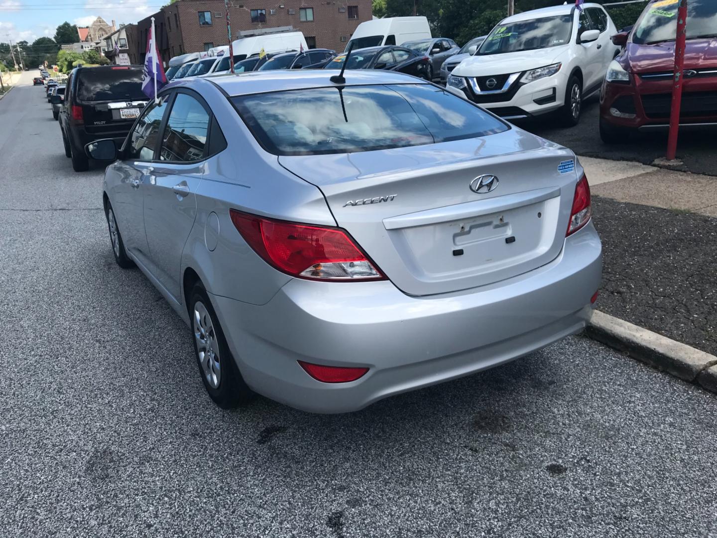 2016 Silver /Gray Hyundai Accent SE (KMHCT4AE2GU) with an 1.6 V4 engine, Automatic transmission, located at 577 Chester Pike, Prospect Park, PA, 19076, (610) 237-1015, 39.886154, -75.302338 - 2016 Hyundai Accent SE: Only 102k miles, great on gas, new PA inspection, runs LIKE NEW! This vehicle comes inspected and has been given a bumper to bumper safety check. It is very clean, reliable, and well maintained. We offer a unique pay plan that is known for being the easiest and fastest fin - Photo#5