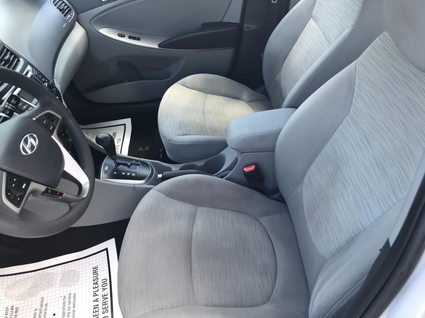 2016 Silver /Gray Hyundai Accent SE (KMHCT4AE2GU) with an 1.6 V4 engine, Automatic transmission, located at 577 Chester Pike, Prospect Park, PA, 19076, (610) 237-1015, 39.886154, -75.302338 - 2016 Hyundai Accent SE: Only 102k miles, great on gas, new PA inspection, runs LIKE NEW! This vehicle comes inspected and has been given a bumper to bumper safety check. It is very clean, reliable, and well maintained. We offer a unique pay plan that is known for being the easiest and fastest fin - Photo#9