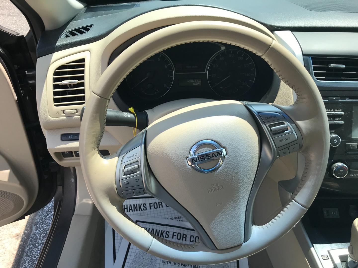 2014 Brown /Beige Nissan Altima 2.5 (1N4AL3AP3EC) with an 2.5 V4 engine, Automatic transmission, located at 577 Chester Pike, Prospect Park, PA, 19076, (610) 237-1015, 39.886154, -75.302338 - 2014 Nissan Altima: New PA inspection, great on gas, SUPER CLEAN, runs LIKE NEW! This vehicle comes inspected and has been given a bumper to bumper safety check. It is very clean, reliable, and well maintained. We offer a unique pay plan that is known for being the easiest and fastest financing o - Photo#11