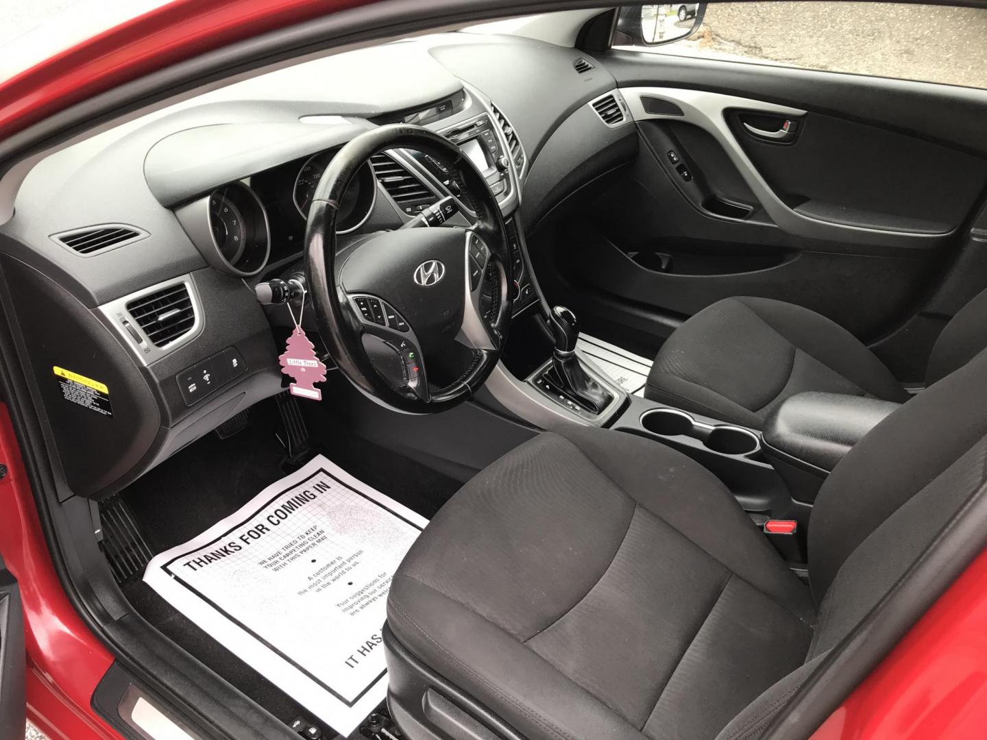 2016 Maroon /Gray Hyundai Elantra SE (KMHDH4AE5GU) with an 1.8 V4 engine, Automatic transmission, located at 577 Chester Pike, Prospect Park, PA, 19076, (610) 237-1015, 39.886154, -75.302338 - Photo#7