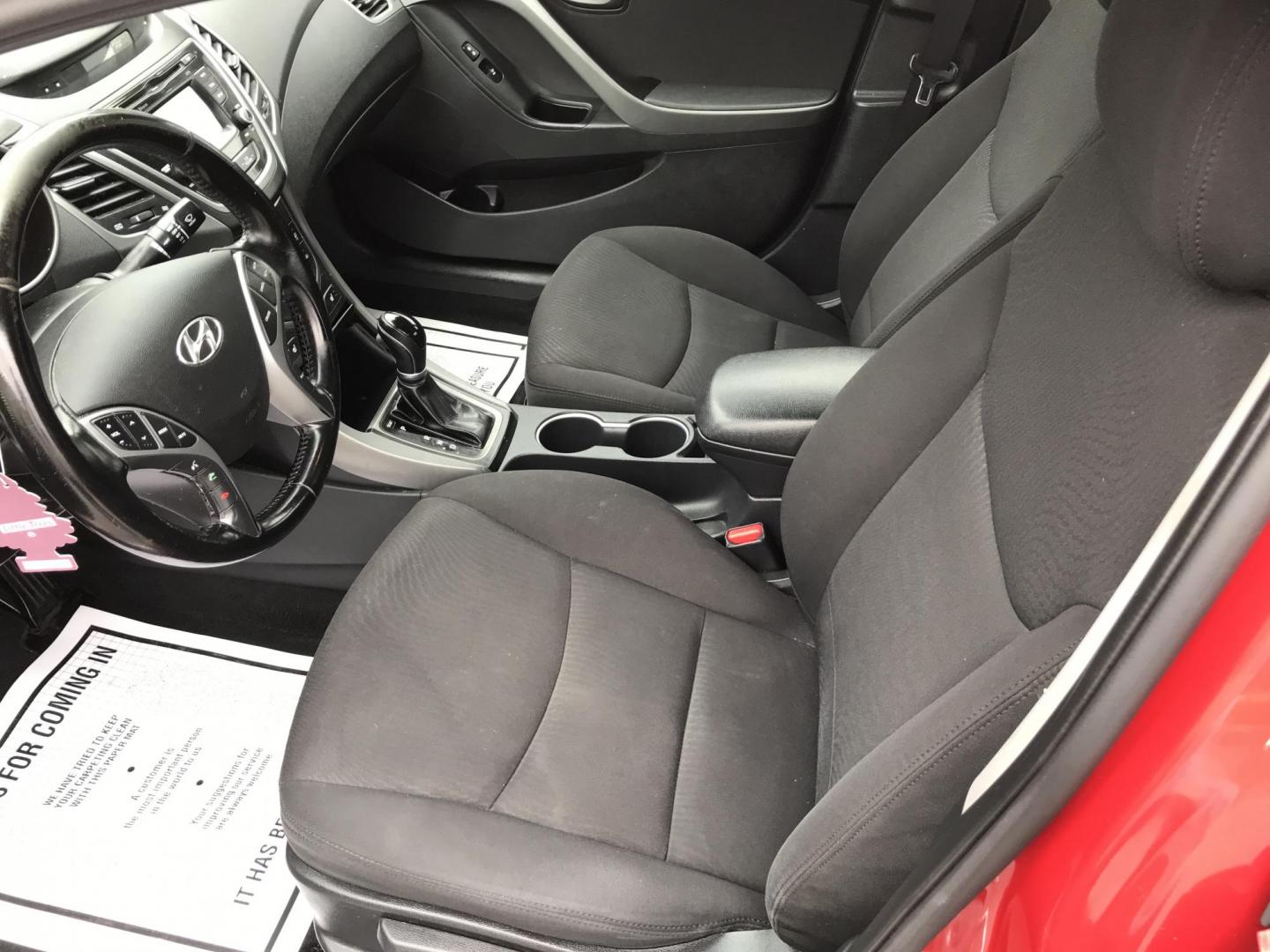 2016 Maroon /Gray Hyundai Elantra SE (KMHDH4AE5GU) with an 1.8 V4 engine, Automatic transmission, located at 577 Chester Pike, Prospect Park, PA, 19076, (610) 237-1015, 39.886154, -75.302338 - Photo#9