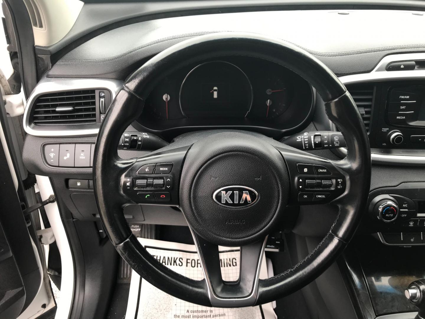 2016 White /Black Kia Sorento EX (5XYPHDA58GG) with an 3.3 V6 engine, Automatic transmission, located at 577 Chester Pike, Prospect Park, PA, 19076, (610) 237-1015, 39.886154, -75.302338 - 2016 Kia Sorento EX: Only 119k miles, 3rd row seating, AWD, backup camera, tow hitch, SUPER CLEAN, runs LIKE NEW! This vehicle comes inspected and has been given a bumper to bumper safety check. It is very clean, reliable, and well maintained. We offer a unique pay plan that is known for being th - Photo#13