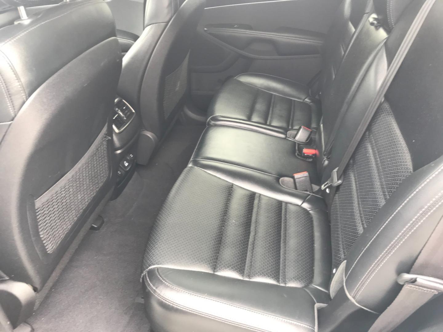 2016 White /Black Kia Sorento EX (5XYPHDA58GG) with an 3.3 V6 engine, Automatic transmission, located at 577 Chester Pike, Prospect Park, PA, 19076, (610) 237-1015, 39.886154, -75.302338 - 2016 Kia Sorento EX: Only 119k miles, 3rd row seating, AWD, backup camera, tow hitch, SUPER CLEAN, runs LIKE NEW! This vehicle comes inspected and has been given a bumper to bumper safety check. It is very clean, reliable, and well maintained. We offer a unique pay plan that is known for being th - Photo#20
