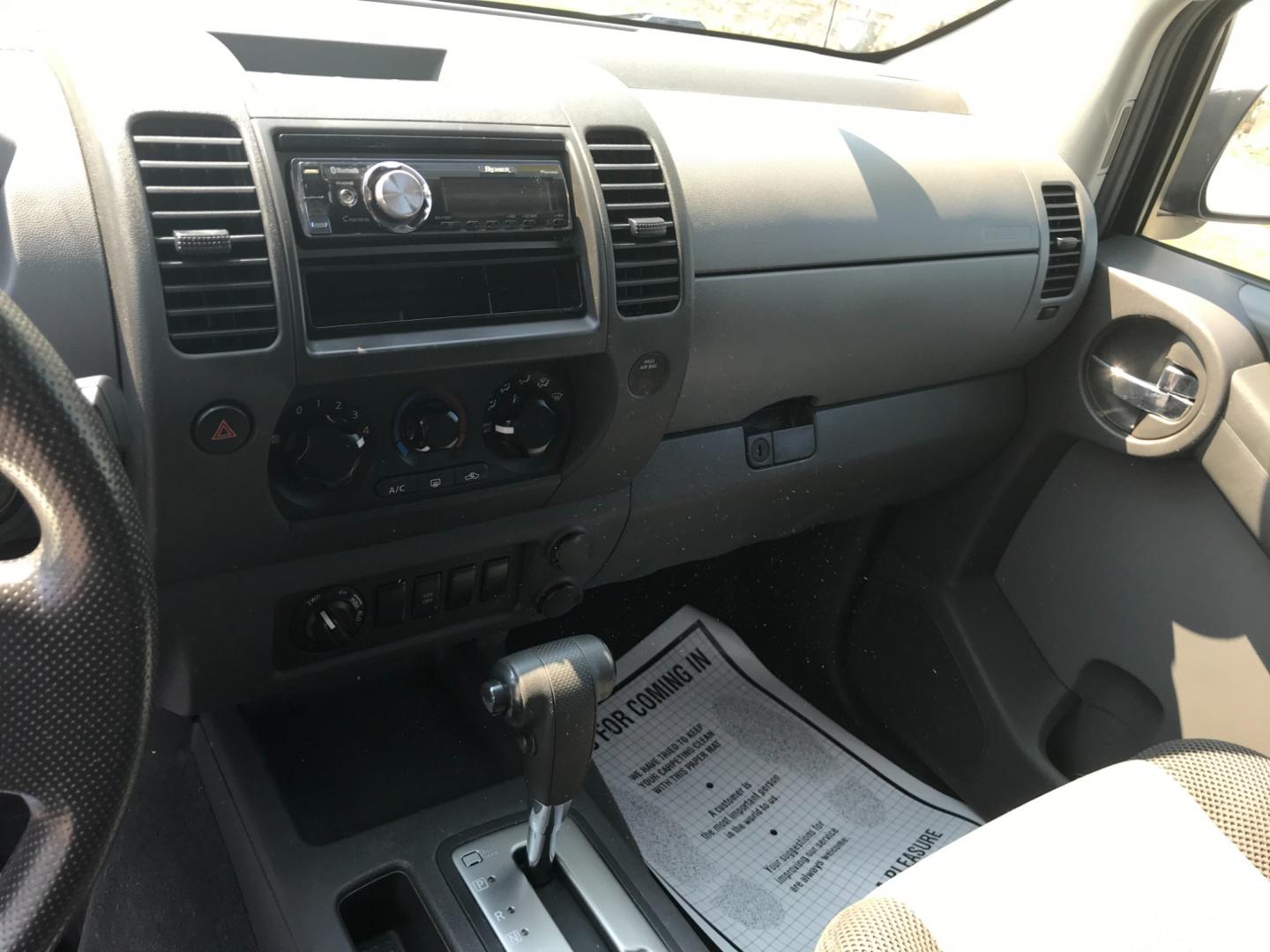 2007 Blue /Gray Nissan Xterra S (5N1AN08W67C) , Automatic transmission, located at 577 Chester Pike, Prospect Park, PA, 19076, (610) 237-1015, 39.886154, -75.302338 - 2007 Nissan Xterra: 4x4, new PA inspection, SUPER CLEAN, runs EXCELLENT! *Vehicle sold as-is* - Photo#12