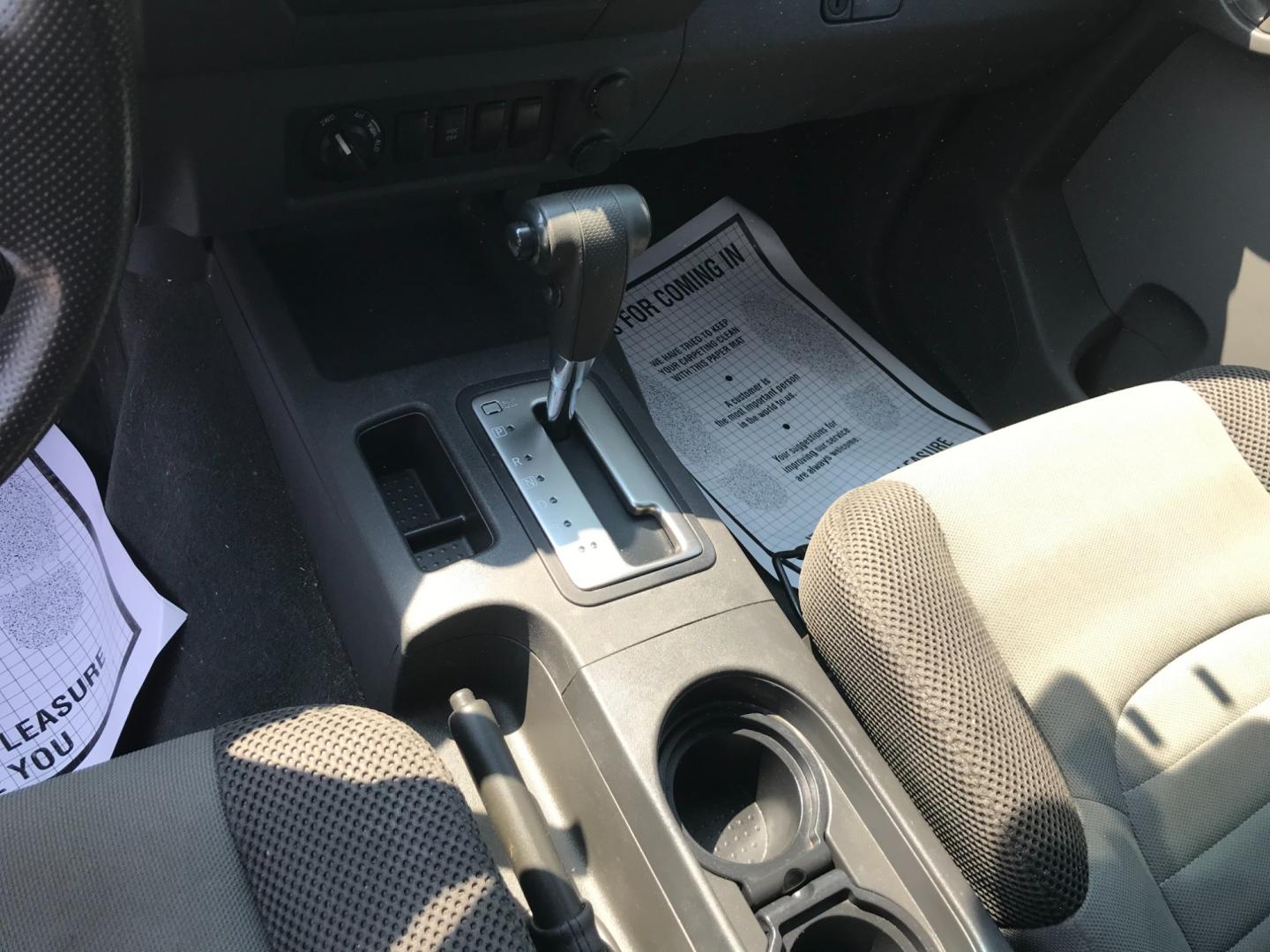 2007 Blue /Gray Nissan Xterra S (5N1AN08W67C) , Automatic transmission, located at 577 Chester Pike, Prospect Park, PA, 19076, (610) 237-1015, 39.886154, -75.302338 - 2007 Nissan Xterra: 4x4, new PA inspection, SUPER CLEAN, runs EXCELLENT! *Vehicle sold as-is* - Photo#13