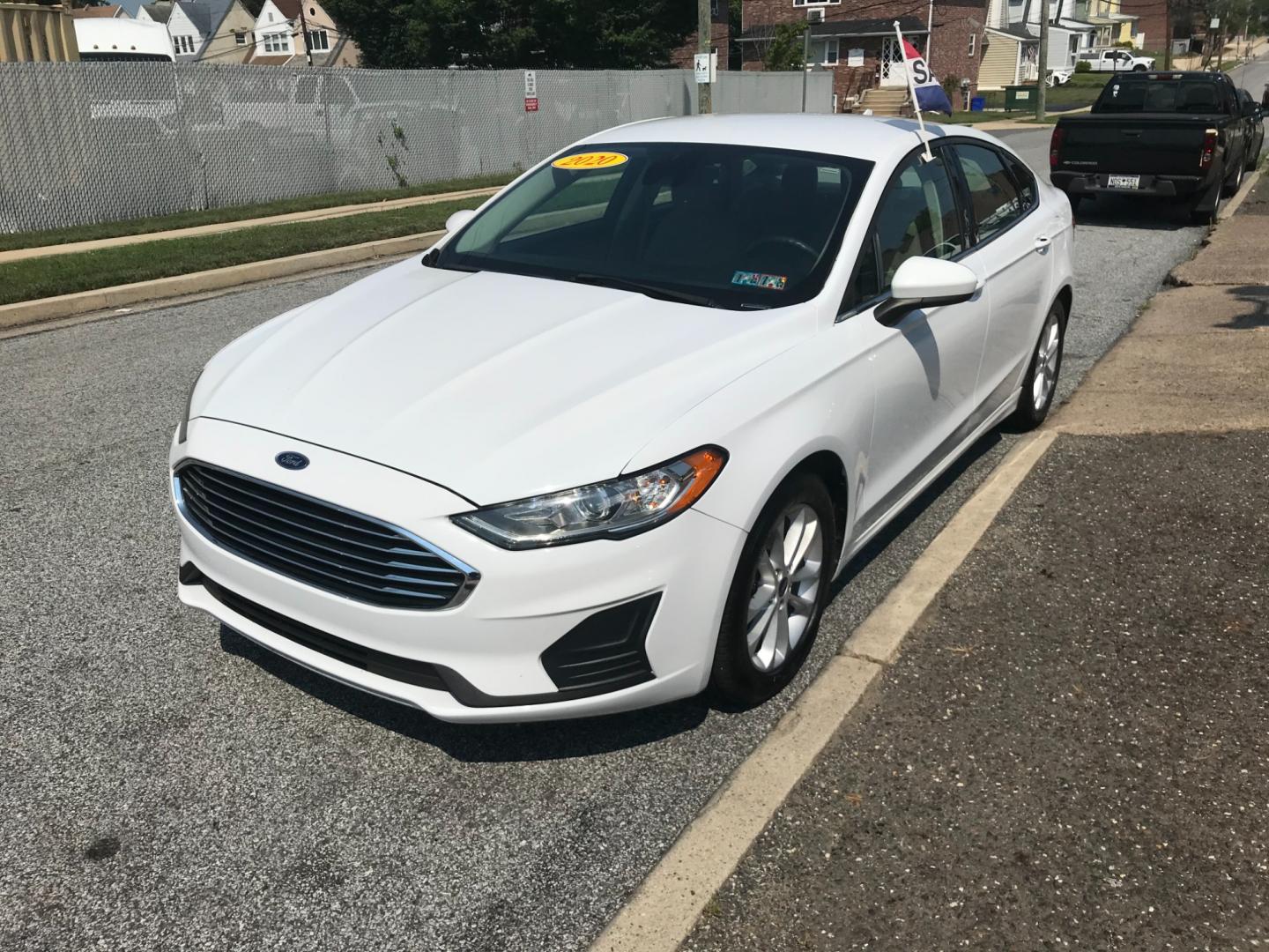 2020 White /Beige Ford Fusion SE (3FA6P0HD6LR) , Automatic transmission, located at 577 Chester Pike, Prospect Park, PA, 19076, (610) 237-1015, 39.886154, -75.302338 - 2020 Ford Fusion SE: Backup camera, new PA inspection, SUPER CLEAN, runs LIKE NEW! This vehicle comes inspected and has been given a bumper to bumper safety check. It is very clean, reliable, and well maintained. We offer a unique pay plan that is known for being the easiest and fastest financing - Photo#3
