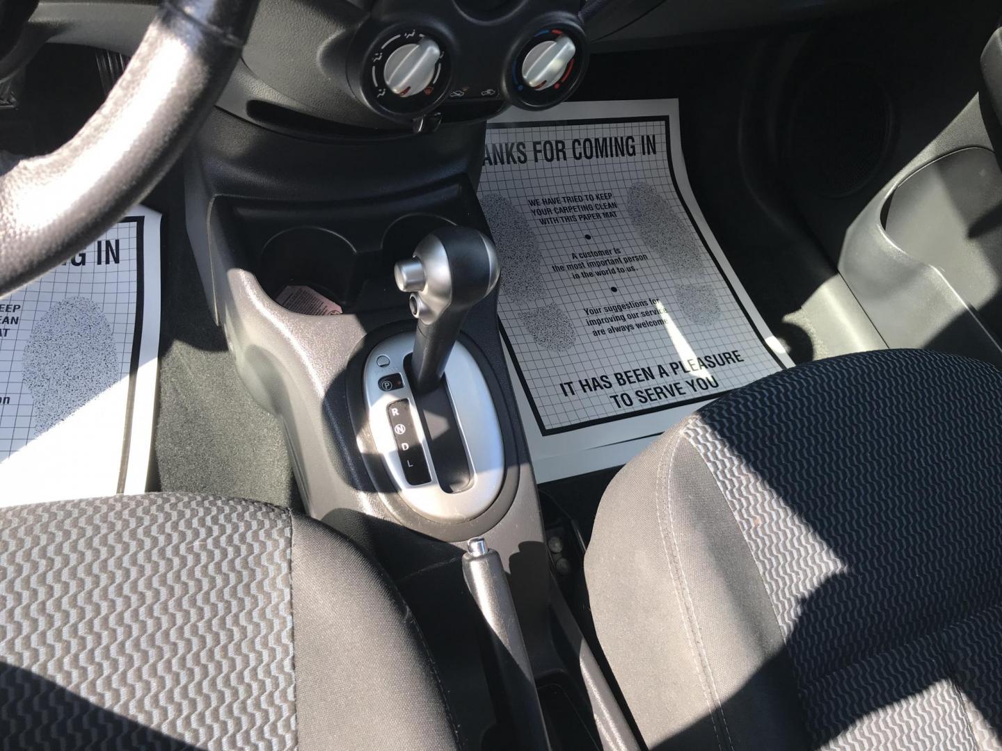 2014 Red /Gray Nissan Versa Note S (3N1CE2CP5EL) with an 1.6L L4 DOHC 16V engine, Automatic transmission, located at 577 Chester Pike, Prospect Park, PA, 19076, (610) 237-1015, 39.886154, -75.302338 - 2014 Nissan Versa Note SV: Only 90k miles, great on gas, new PA inspection, SUPER CLEAN, runs LIKE NEW! This vehicle comes inspected and has been given a bumper to bumper safety check. It is very clean, reliable, and well maintained. We offer a unique pay plan that is known for being the easiest - Photo#15
