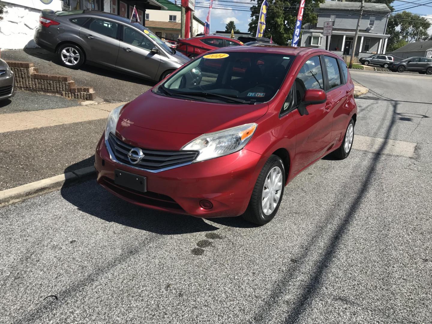 2014 Red /Gray Nissan Versa Note S (3N1CE2CP5EL) with an 1.6L L4 DOHC 16V engine, Automatic transmission, located at 577 Chester Pike, Prospect Park, PA, 19076, (610) 237-1015, 39.886154, -75.302338 - 2014 Nissan Versa Note SV: Only 90k miles, great on gas, new PA inspection, SUPER CLEAN, runs LIKE NEW! This vehicle comes inspected and has been given a bumper to bumper safety check. It is very clean, reliable, and well maintained. We offer a unique pay plan that is known for being the easiest - Photo#2