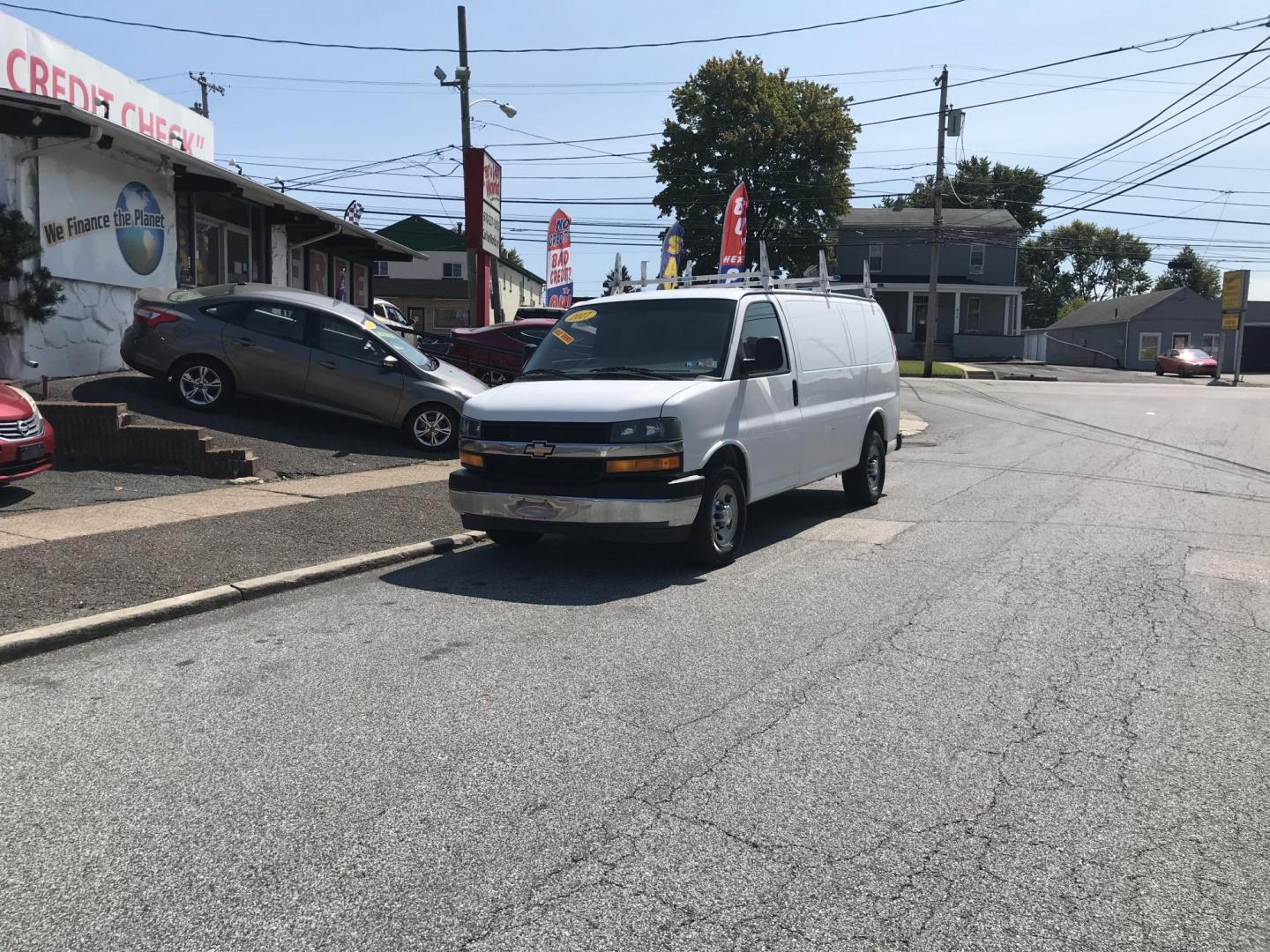 2017 White /Gray Chevrolet Express 2500 Cargo (1GCWGAFF8H1) with an 4.8L V8 FFV engine, 6A transmission, located at 577 Chester Pike, Prospect Park, PA, 19076, (610) 237-1015, 39.886154, -75.302338 - 2017 Chevy Express 2500 Cargo Van: Ladder racks, shelving, no windows, new PA inspection, FLEET MAINTAINED, runs LIKE NEW! This vehicle comes inspected and has been given a bumper to bumper safety check. It is very clean, reliable, and well maintained. We offer a unique pay plan that is known for - Photo#2