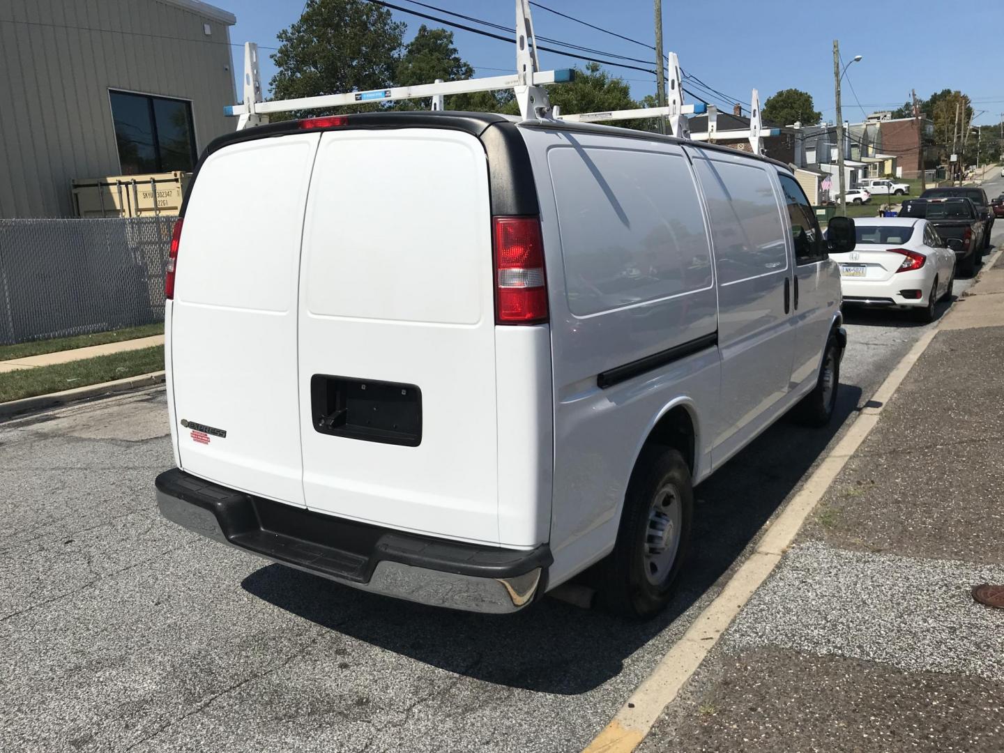 2017 White /Gray Chevrolet Express 2500 Cargo (1GCWGAFF8H1) with an 4.8L V8 FFV engine, 6A transmission, located at 577 Chester Pike, Prospect Park, PA, 19076, (610) 237-1015, 39.886154, -75.302338 - 2017 Chevy Express 2500 Cargo Van: Ladder racks, shelving, no windows, new PA inspection, FLEET MAINTAINED, runs LIKE NEW! This vehicle comes inspected and has been given a bumper to bumper safety check. It is very clean, reliable, and well maintained. We offer a unique pay plan that is known for - Photo#4