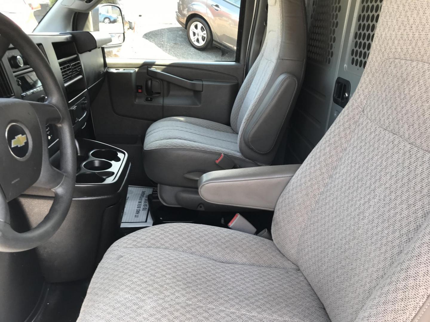 2017 White /Gray Chevrolet Express 2500 Cargo (1GCWGAFF8H1) with an 4.8L V8 FFV engine, 6A transmission, located at 577 Chester Pike, Prospect Park, PA, 19076, (610) 237-1015, 39.886154, -75.302338 - 2017 Chevy Express 2500 Cargo Van: Ladder racks, shelving, no windows, new PA inspection, FLEET MAINTAINED, runs LIKE NEW! This vehicle comes inspected and has been given a bumper to bumper safety check. It is very clean, reliable, and well maintained. We offer a unique pay plan that is known for - Photo#9