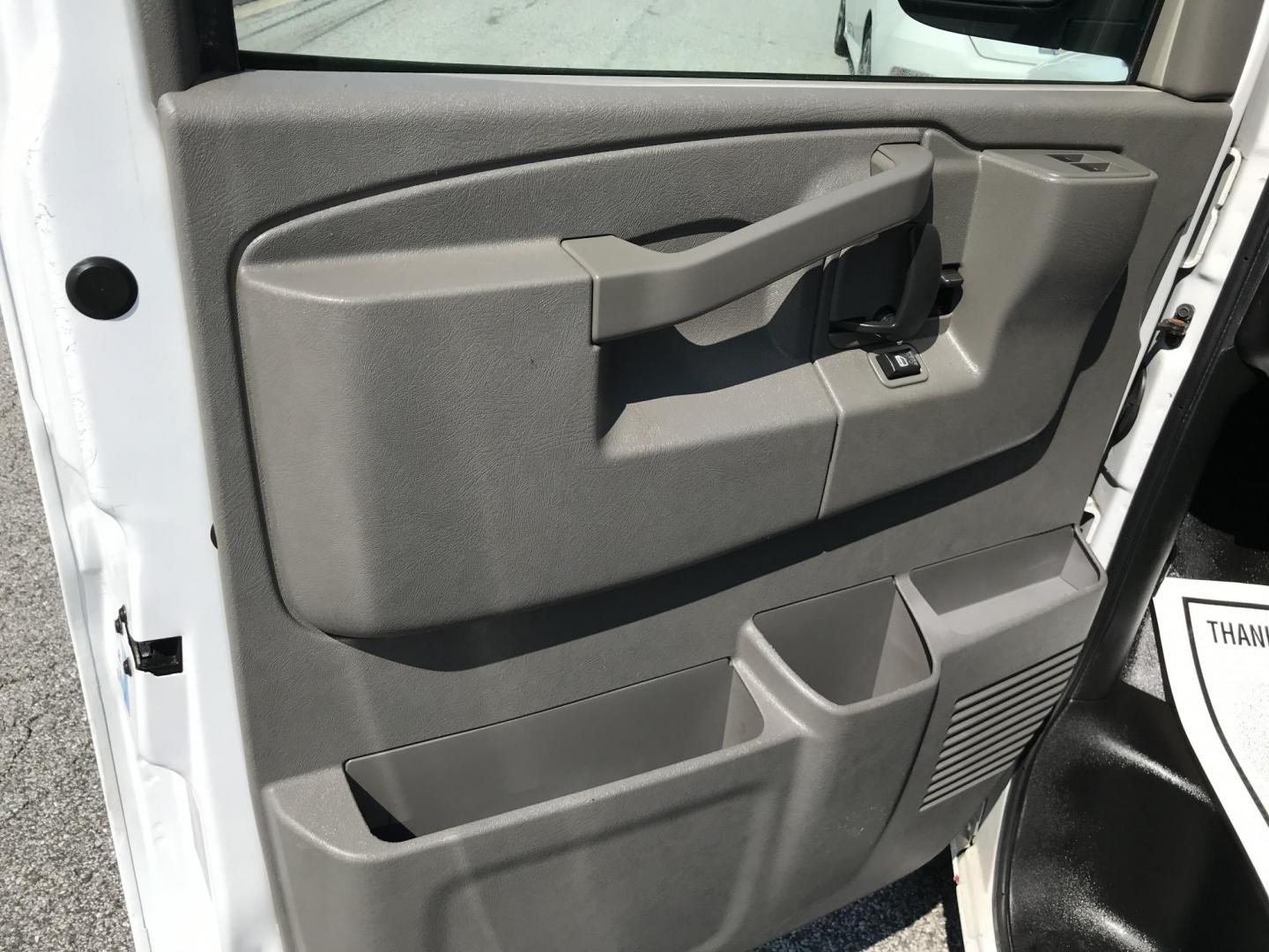 2017 White /Gray Chevrolet Express 2500 Cargo (1GCWGAFF7H1) with an 4.8L V8 FFV engine, 6A transmission, located at 577 Chester Pike, Prospect Park, PA, 19076, (610) 237-1015, 39.886154, -75.302338 - 2017 Chevrolet Express 2500 Cargo Van: Ladder racks, shelving, backup camera, partition, new PA inspection, FLEET MAINTAINED, runs LIKE NEW! This vehicle comes inspected and has been given a bumper to bumper safety check. It is very clean, reliable, and well maintained. We offer a unique pay plan - Photo#8