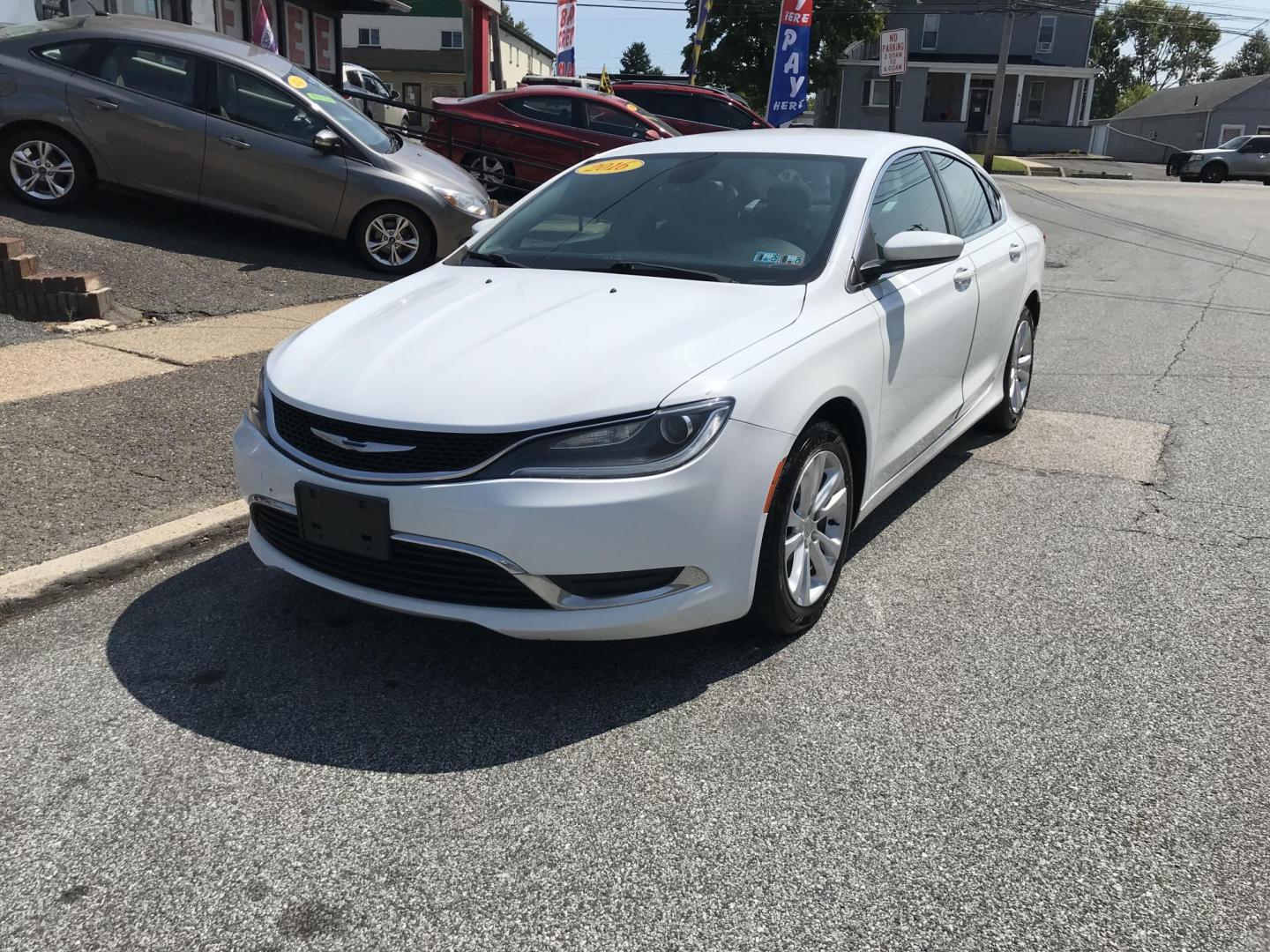 2016 White /Gray Chrysler 200 Limited (1C3CCCAG1GN) with an 3.6L V6 DOHC 24V FFV engine, 9A transmission, located at 577 Chester Pike, Prospect Park, PA, 19076, (610) 237-1015, 39.886154, -75.302338 - Photo#1