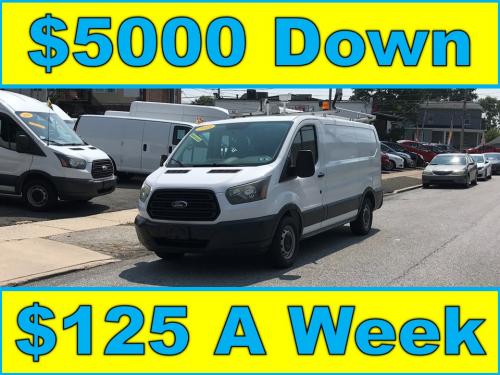 2015 Ford Transit 150 Van Low Roof w/Sliding Pass. 130-in. WB