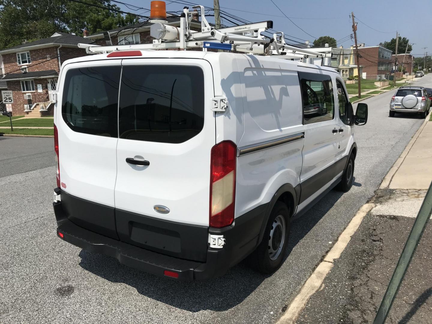 2015 White /Gray Ford Transit 150 Van Low Roof w/Sliding Pass. 130-in. WB (1FTNE1YM7FK) with an 3.7L V6 DOHC 24V engine, 6-Speed Automatic transmission, located at 577 Chester Pike, Prospect Park, PA, 19076, (610) 237-1015, 39.886154, -75.302338 - Photo#4