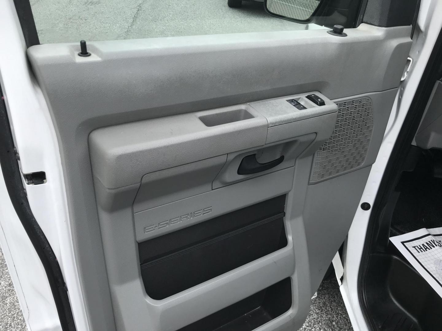 2013 White /Gray Ford Econoline E150 E-150 (1FTNE1EW4DD) with an 4.6L V8 SOHC 16V engine, 4-Speed Automatic transmission, located at 577 Chester Pike, Prospect Park, PA, 19076, (610) 237-1015, 39.886154, -75.302338 - 13 Ford Econoline E-150 Cargo Van: new PA inspection, shelving, power locks and windows, FLEET MAINTAINED! This vehicle comes inspected and has been given a bumper to bumper safety check. It is very clean, reliable, and well maintained. We offer a unique pay plan that is known for being the easie - Photo#7