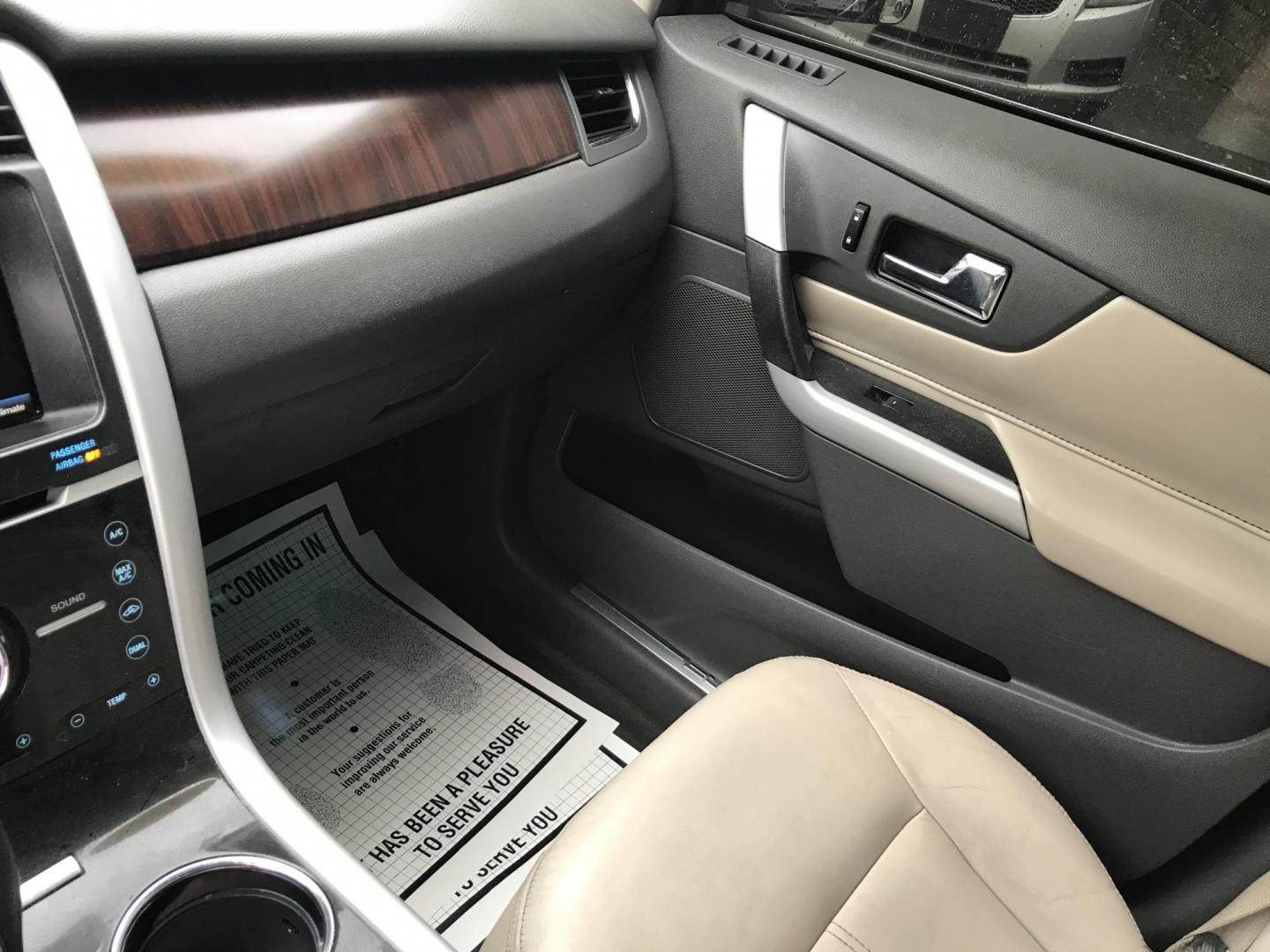 2013 Red /Tan Ford Edge Limited (2FMDK3KC0DB) with an 3.5L V6 DOHC 24V engine, 6-Speed Automatic transmission, located at 577 Chester Pike, Prospect Park, PA, 19076, (610) 237-1015, 39.886154, -75.302338 - Photo#13