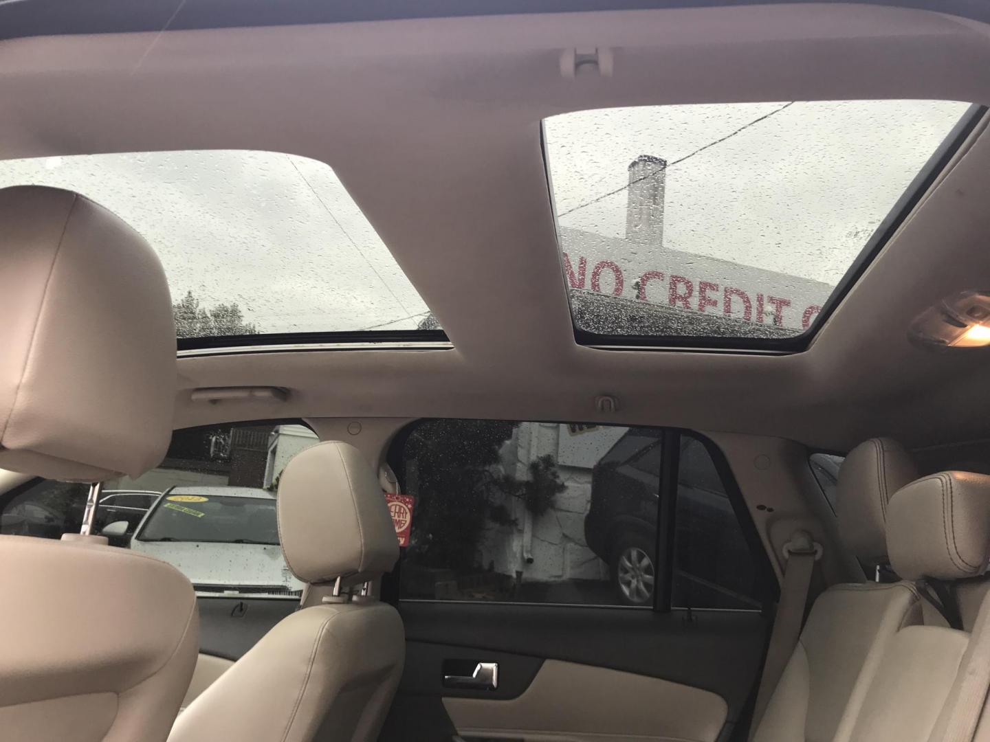 2013 Red /Tan Ford Edge Limited (2FMDK3KC0DB) with an 3.5L V6 DOHC 24V engine, 6-Speed Automatic transmission, located at 577 Chester Pike, Prospect Park, PA, 19076, (610) 237-1015, 39.886154, -75.302338 - Photo#16
