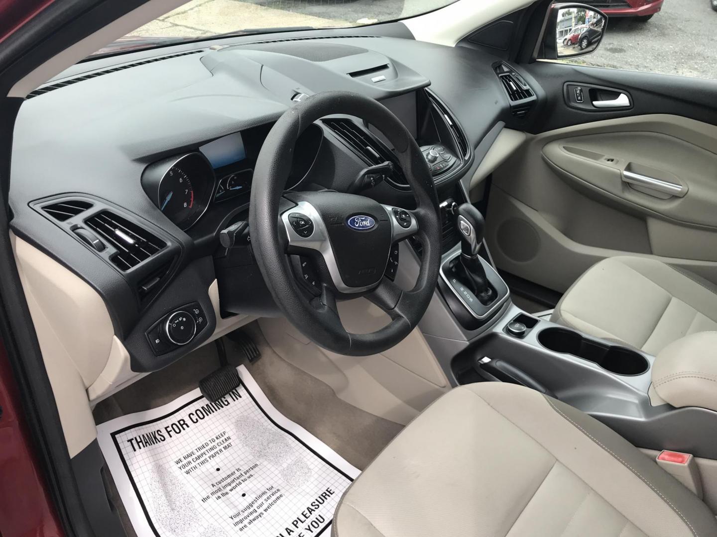 2013 Red /Tan Ford Escape SE AWD (1FMCU9GXXDU) with an 1.6L L4 DOHC 16V engine, 6-Speed Automatic transmission, located at 577 Chester Pike, Prospect Park, PA, 19076, (610) 237-1015, 39.886154, -75.302338 - Photo#11
