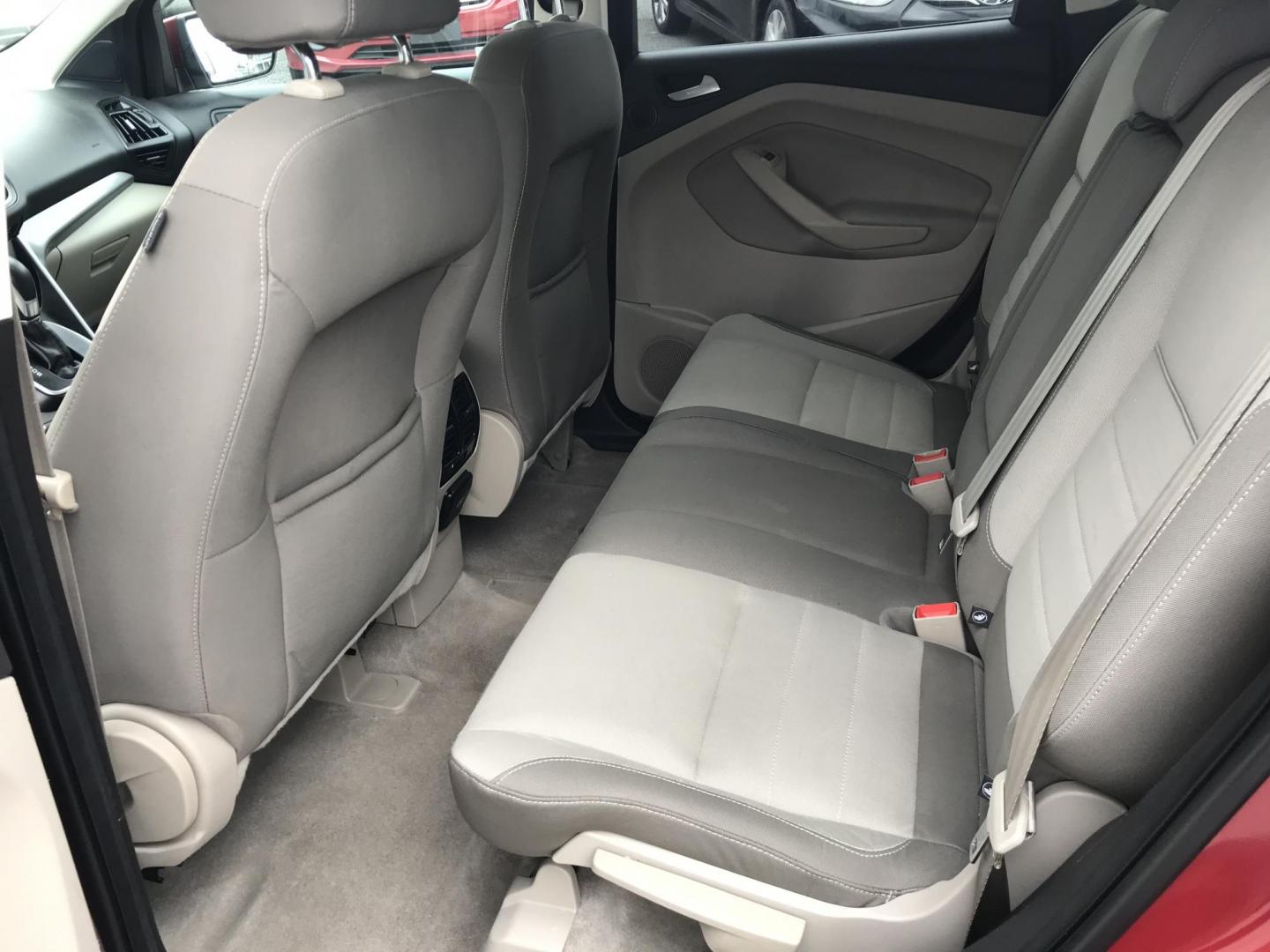 2013 Red /Tan Ford Escape SE AWD (1FMCU9GXXDU) with an 1.6L L4 DOHC 16V engine, 6-Speed Automatic transmission, located at 577 Chester Pike, Prospect Park, PA, 19076, (610) 237-1015, 39.886154, -75.302338 - Photo#15