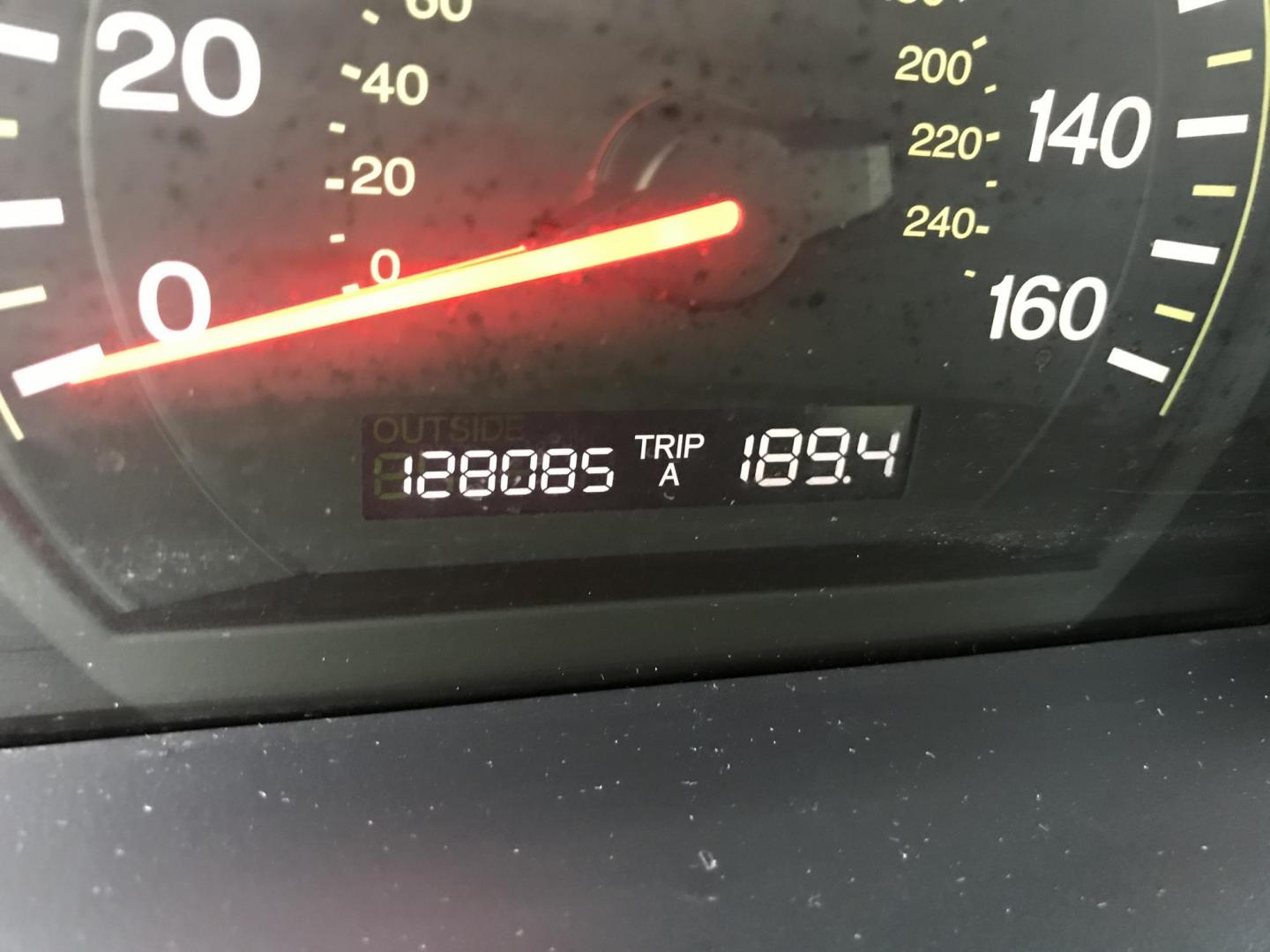 2004 Gold /Tan Honda Accord EX V-6 Sedan (1HGCM66594A) with an 3.0L V6 SOHC 24V engine, 5-Speed Automatic Overdrive transmission, located at 577 Chester Pike, Prospect Park, PA, 19076, (610) 237-1015, 39.886154, -75.302338 - Photo#10