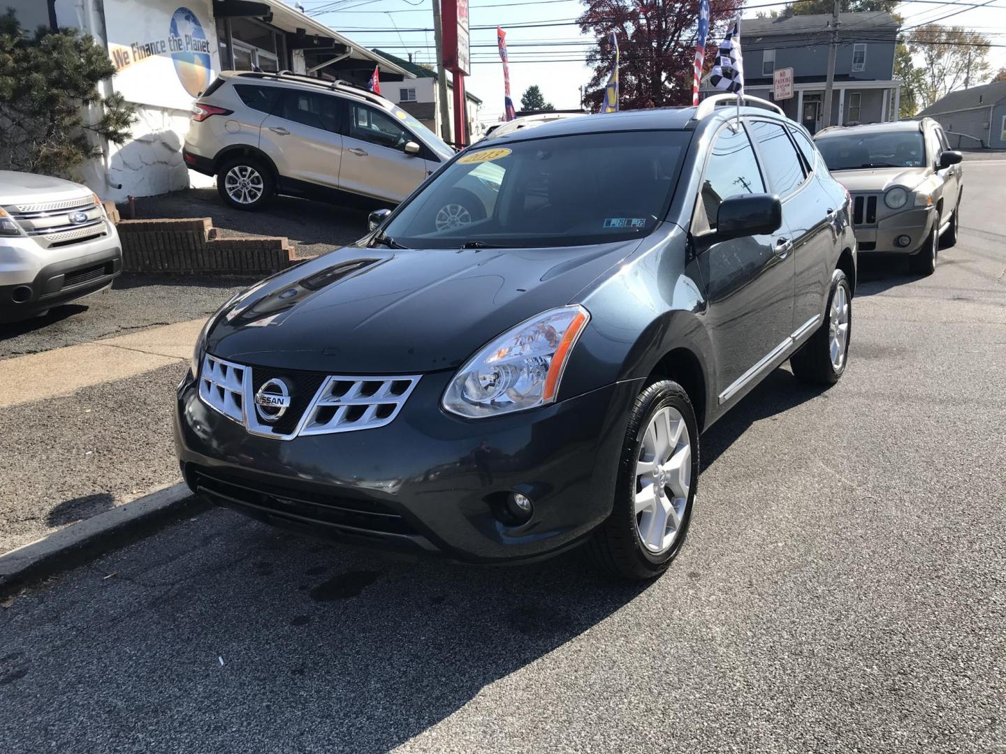 2013 Blue /Black Nissan Rogue SL AWD (JN8AS5MV3DW) with an 2.5L L4 DOHC 16V engine, Continuously Variable Transmission transmission, located at 577 Chester Pike, Prospect Park, PA, 19076, (610) 237-1015, 39.886154, -75.302338 - 2013 Nissan Rogue SL: Only 112k miles, all wheel drive, sunroof, backup camera, heated seats, new PA inspection, runs LIKE NEW! This vehicle comes inspected and has been given a bumper to bumper safety check. It is very clean, reliable, and well maintained. We offer a unique pay plan that is know - Photo#1