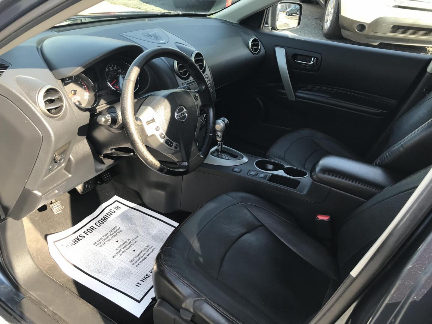 2013 Blue /Black Nissan Rogue SL AWD (JN8AS5MV3DW) with an 2.5L L4 DOHC 16V engine, Continuously Variable Transmission transmission, located at 577 Chester Pike, Prospect Park, PA, 19076, (610) 237-1015, 39.886154, -75.302338 - 2013 Nissan Rogue SL: Only 112k miles, all wheel drive, sunroof, backup camera, heated seats, new PA inspection, runs LIKE NEW! This vehicle comes inspected and has been given a bumper to bumper safety check. It is very clean, reliable, and well maintained. We offer a unique pay plan that is know - Photo#10