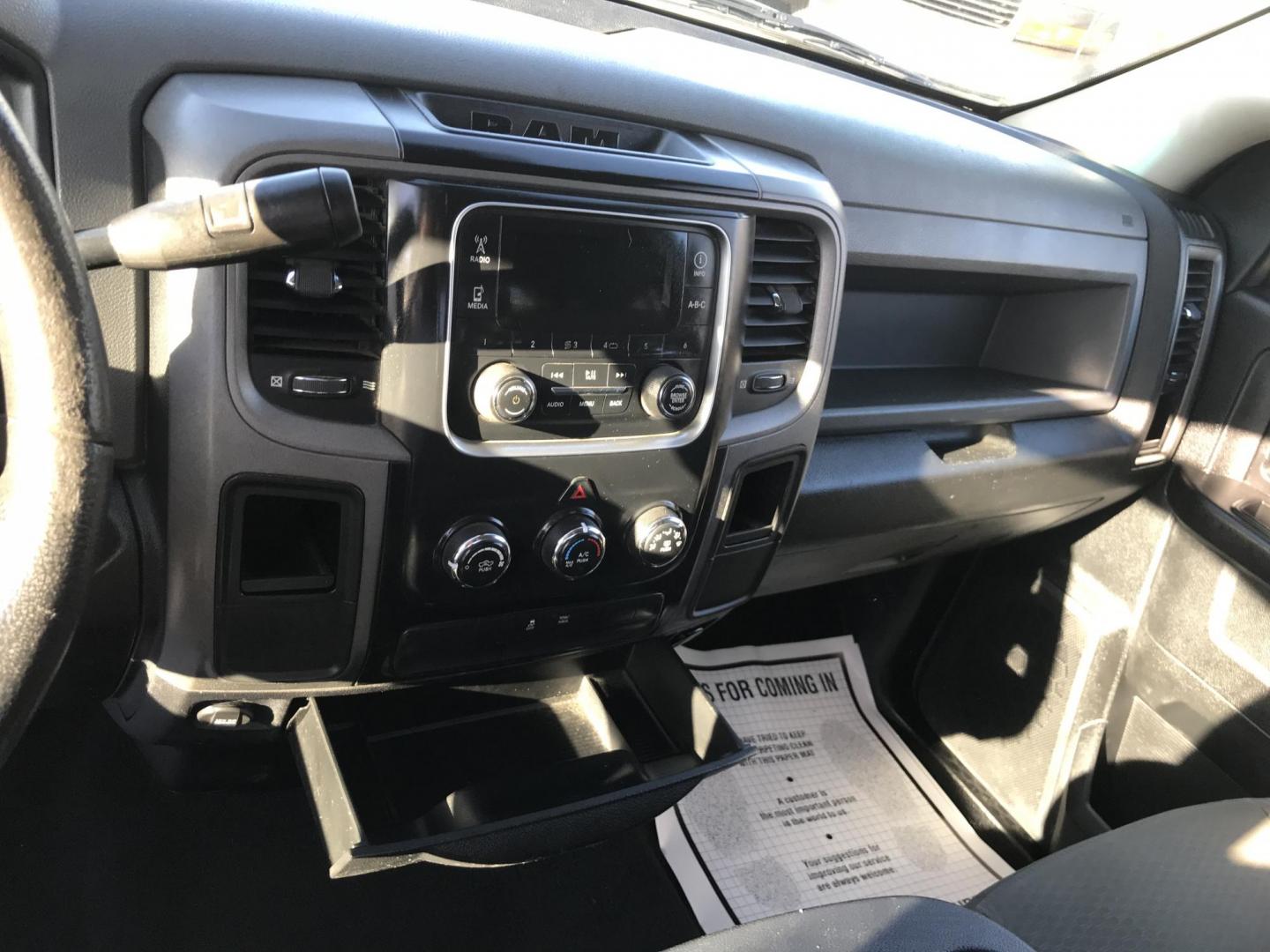 2015 White /Gray RAM 1500 Tradesman Quad Cab (1C6RR6FT4FS) with an 5.7L V8 OHV 16V engine, 6-Speed Automatic transmission, located at 577 Chester Pike, Prospect Park, PA, 19076, (610) 237-1015, 39.886154, -75.302338 - 2015 Ram 1500: Crew Cab (4 Door), 5.7 Liter HEMI Engine, trailer hitch, new PA inspection, runs LIKE NEW! This vehicle comes inspected and has been given a bumper to bumper safety check. It is very clean, reliable, and well maintained. We offer a unique pay plan that is known for being the easies - Photo#14