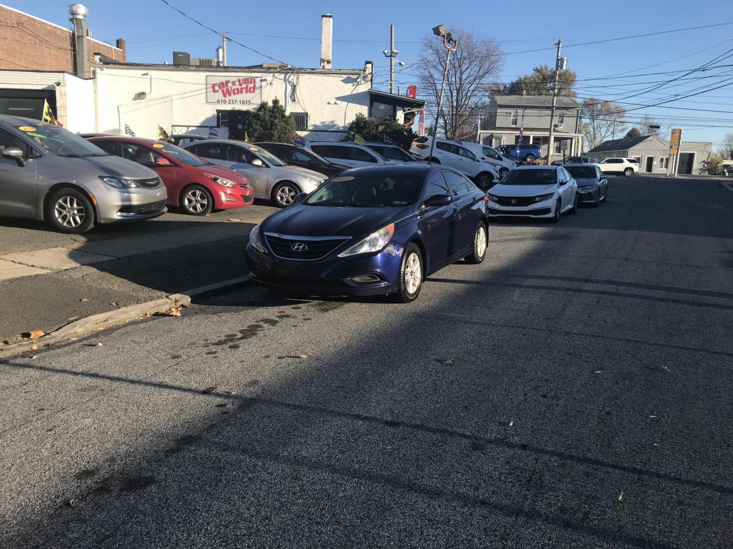 2012 Blue /Gray Hyundai Sonata GLS (5NPEB4AC3CH) with an 2.4L L4 DOHC 16V engine, Automatic transmission, located at 577 Chester Pike, Prospect Park, PA, 19076, (610) 237-1015, 39.886154, -75.302338 - Photo#2