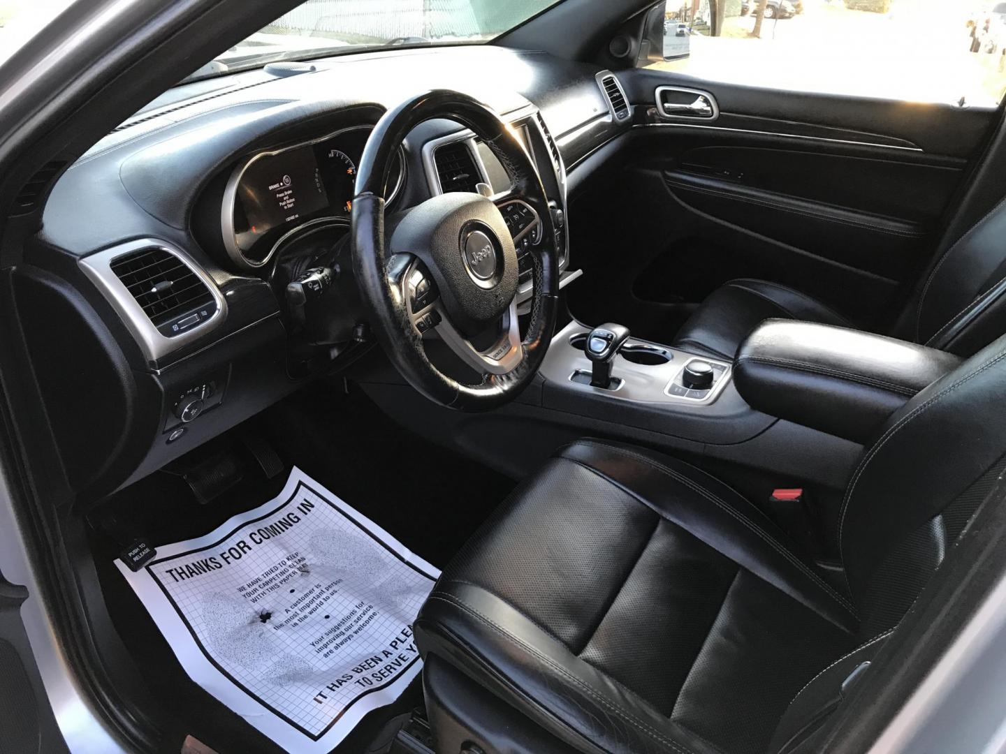 2015 Silver /Black Jeep Grand Cherokee Overland 4WD (1C4RJFCT3FC) with an 5.7L V8 OHV 16V engine, 8-Speed Automatic transmission, located at 577 Chester Pike, Prospect Park, PA, 19076, (610) 237-1015, 39.886154, -75.302338 - 2015 Jeep Grand Cherokee Overland: Sunroof, backup camera, trailer hitch, black leather interior, 4x4, SUPER CLEAN and runs LIKE NEW! This vehicle comes inspected and has been given a bumper to bumper safety check. It is very clean, reliable, and well maintained. We offer a unique pay plan that i - Photo#10