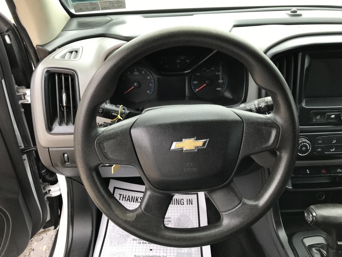 2018 White /Gray Chevrolet Colorado Work Truck Ext. Cab 4WD (1GCHTBEA0J1) with an 2.5L L4 DOHC 16V GAS engine, 6A transmission, located at 577 Chester Pike, Prospect Park, PA, 19076, (610) 237-1015, 39.886154, -75.302338- Photo#11